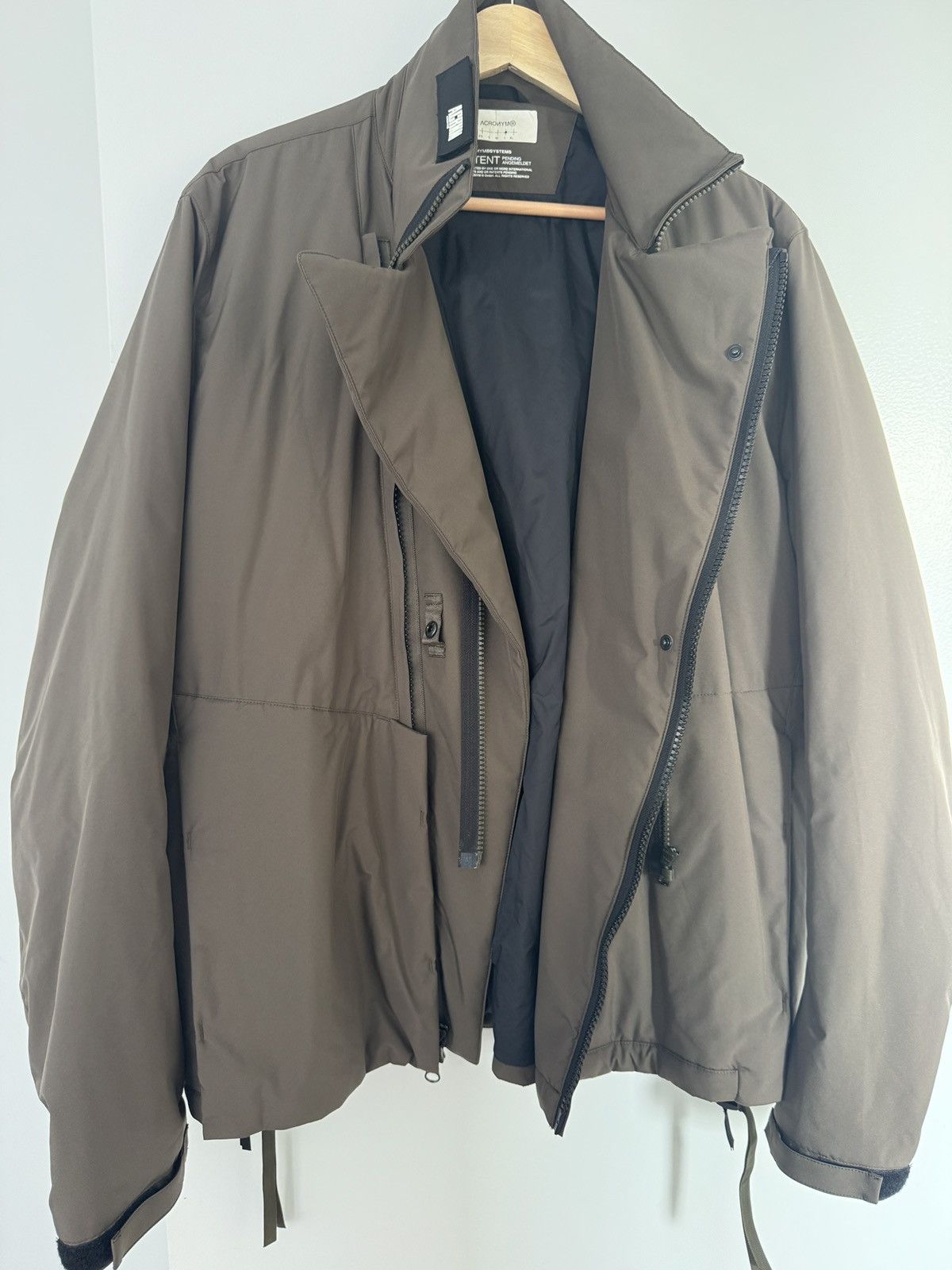 Acronym J68-WS // XL (fits L) // Full Pack | Grailed
