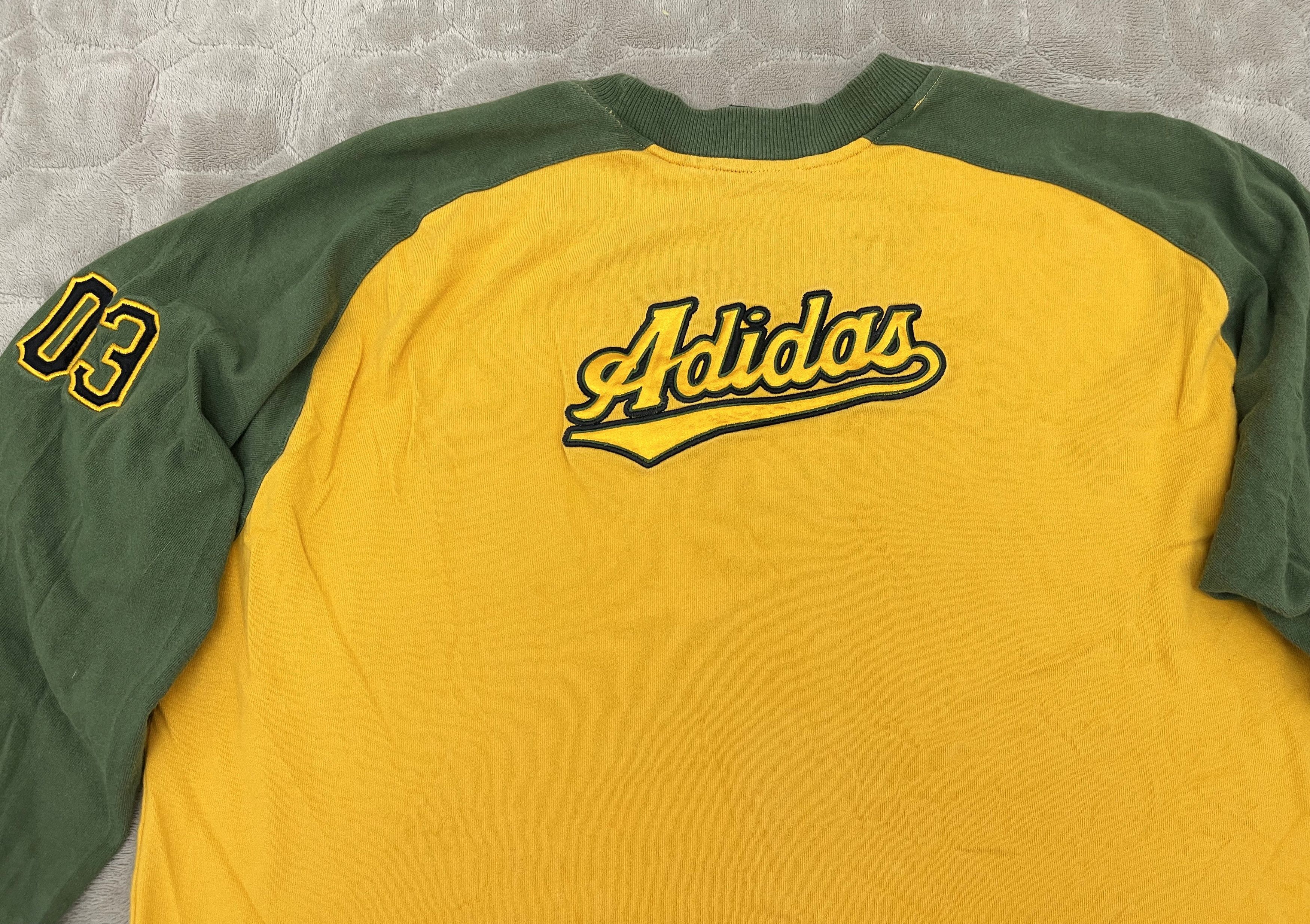 Adidas × Vintage Vintage Adidas Size US M / EU 48-50 / 2 - 9 Thumbnail