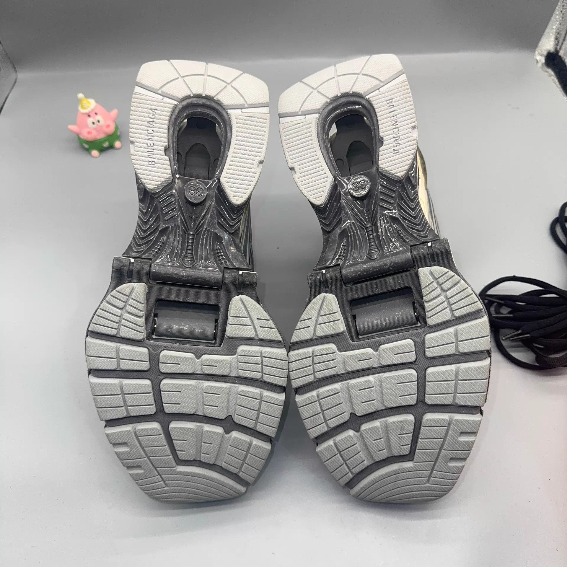 Balenciaga Balenciaga X-Pander Gray-Brown Sneakers EU 38 Size US 7.5 / IT 37.5 - 3 Thumbnail