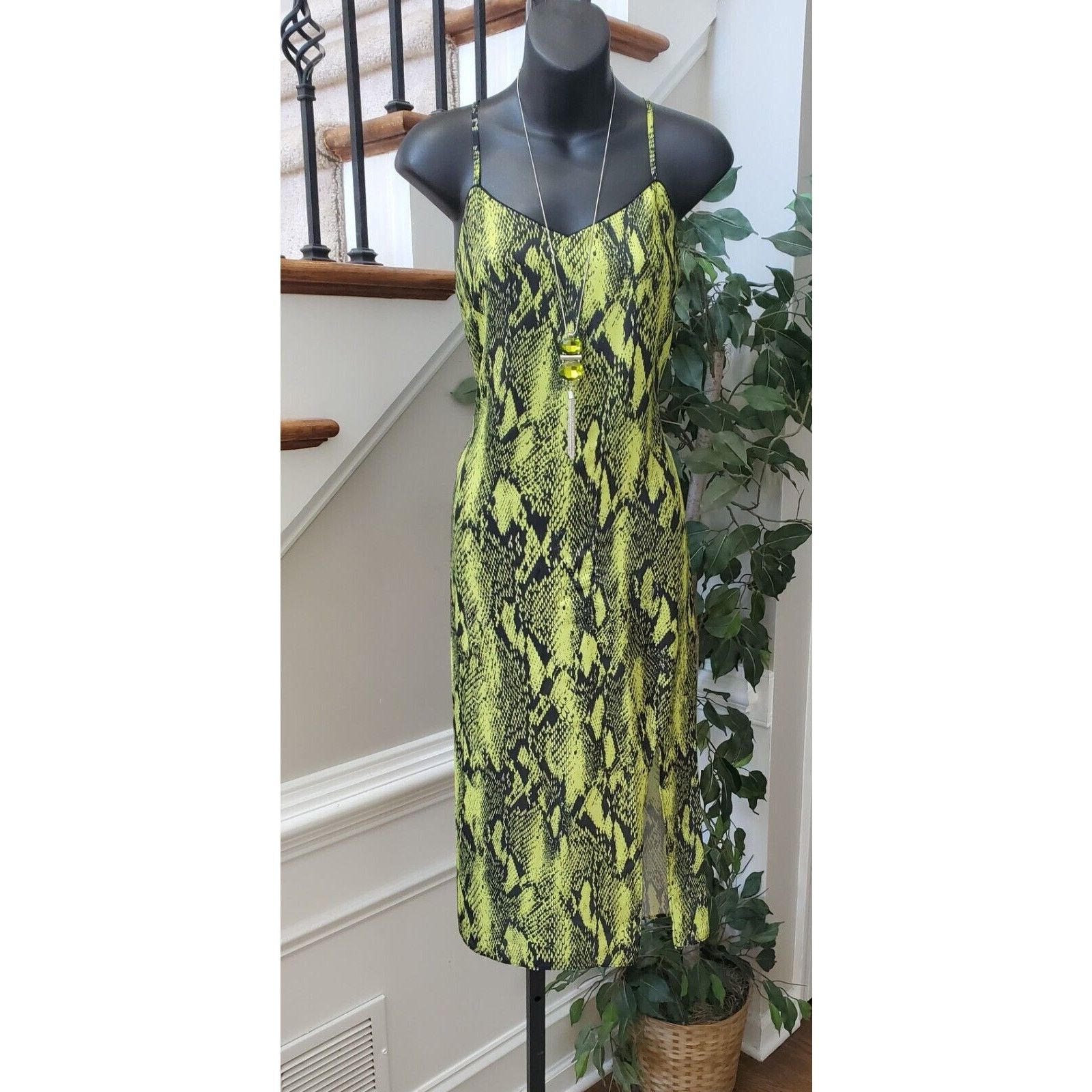 Other Sans Souci Snake Print Polyester V-Neck Knee Length Dress L Size L / US 10 / IT 46 - 1 Thumbnail