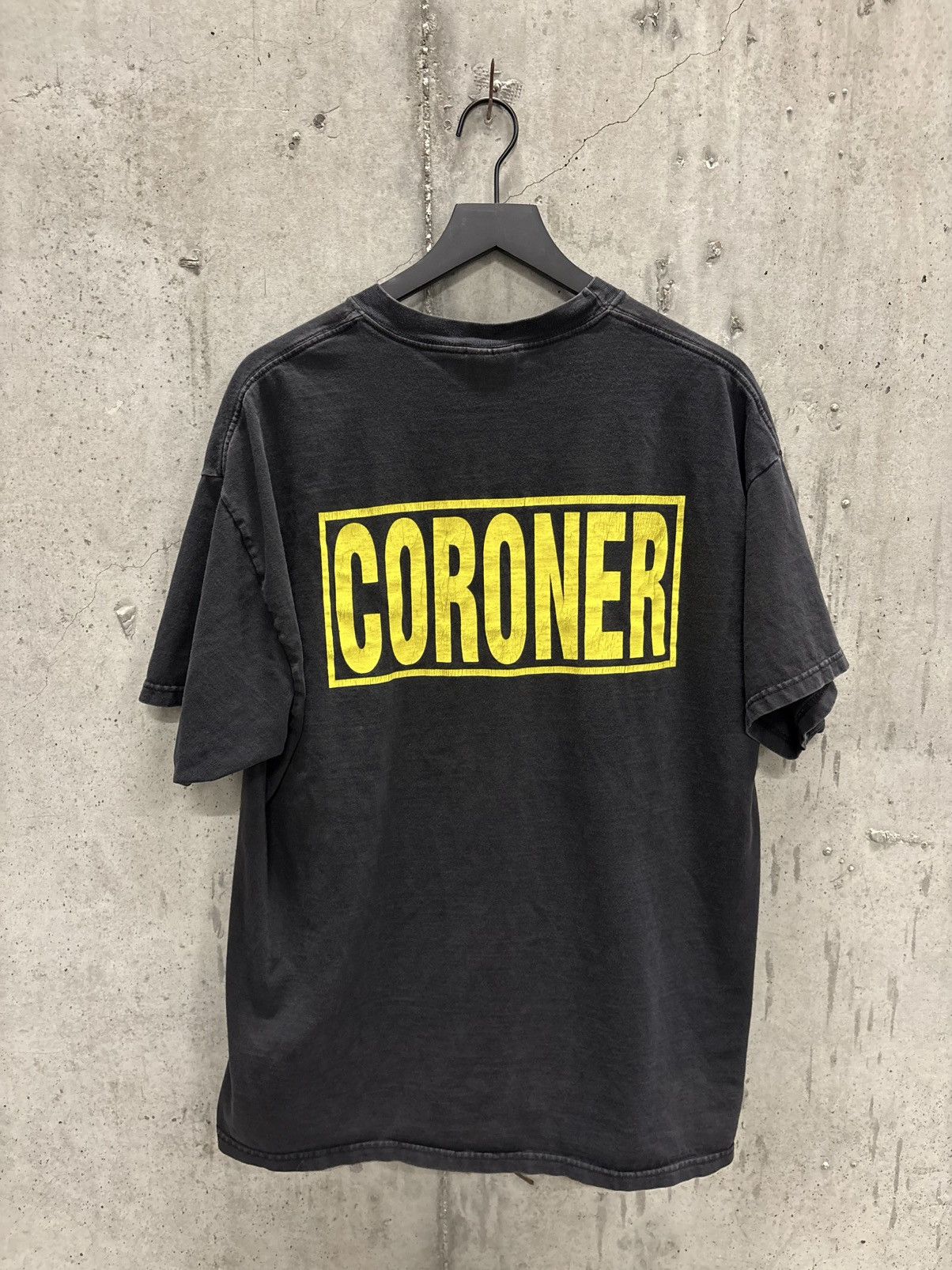 Vintage Vintage LA Coroner Shirt Faded Distressed Grunge Band Size US XL / EU 56 / 4 - 3 Thumbnail