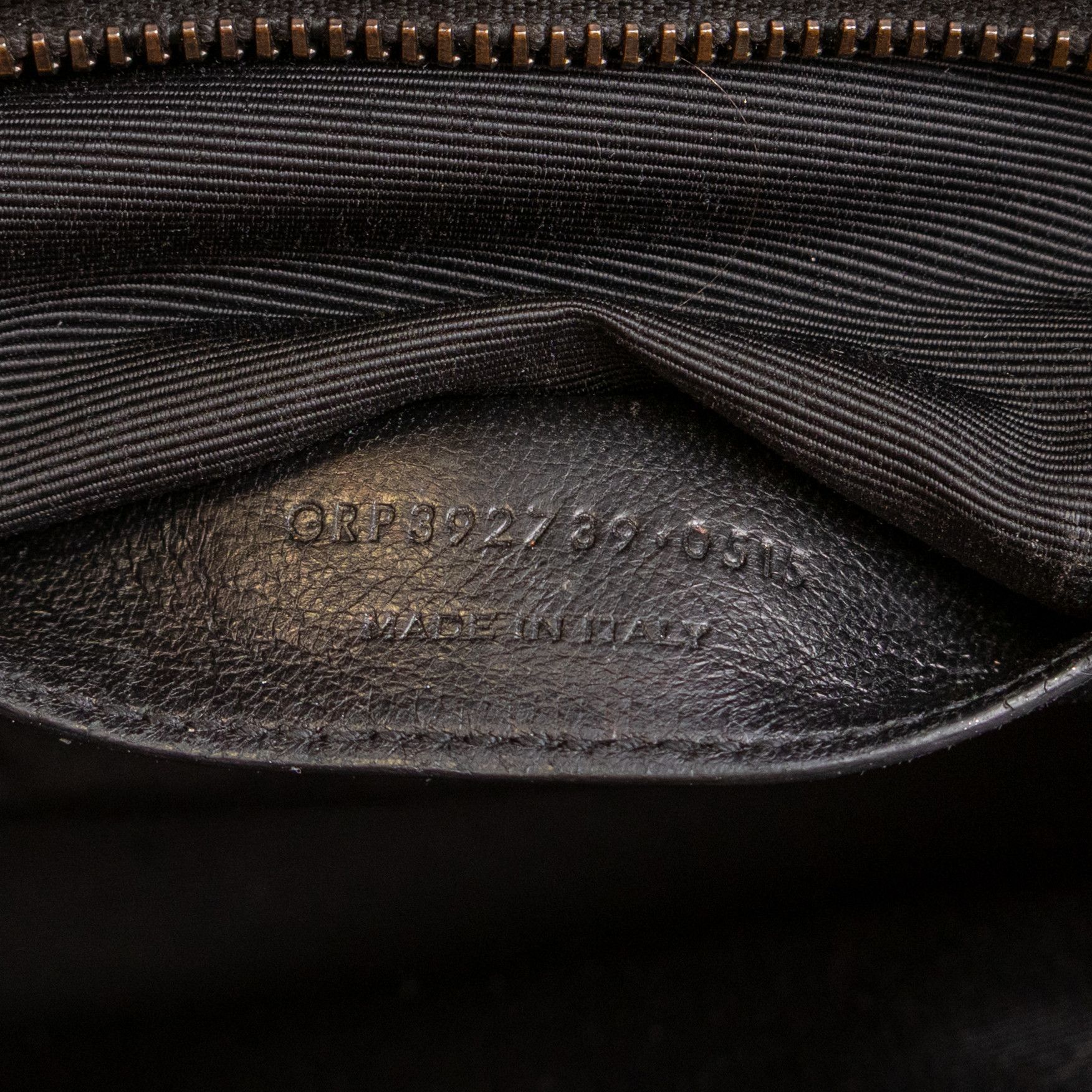 Yves Saint Laurent YVES SAINT LAURENT Black Chevron Quilted Leather Chain Tote Size ONE SIZE - 9 Thumbnail