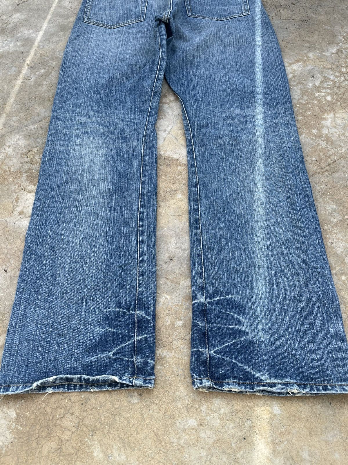 Vintage Vintage Exhibitionist Fly Button Distressed Denim Size US 29 - 12 Thumbnail