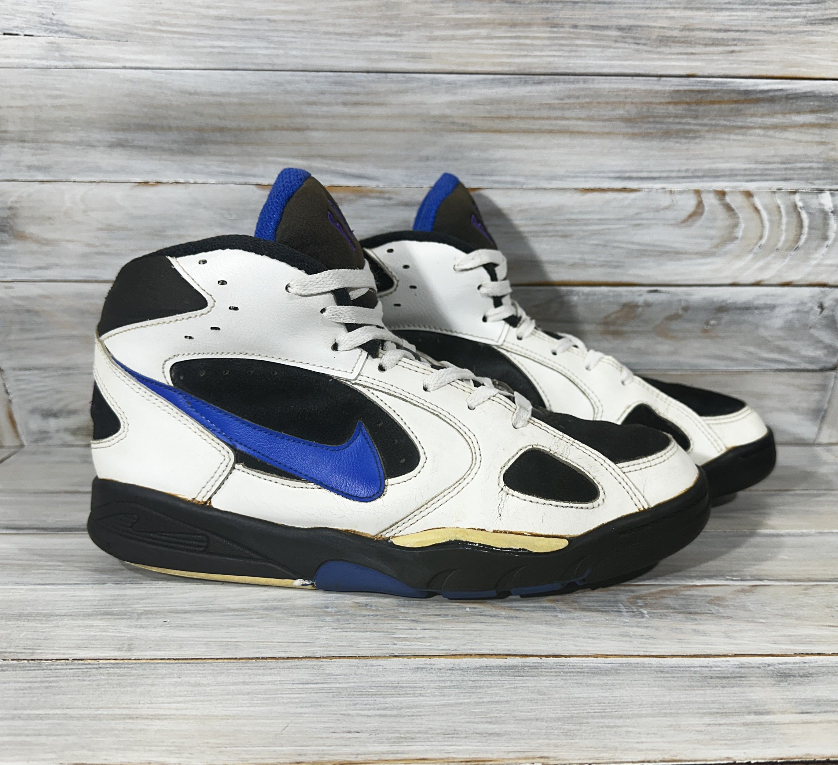 Nike × Vintage 1993 Vintage Nike Force Basketball Sneakers Very Rare Retro Size US 10 / EU 43 - 15 Thumbnail