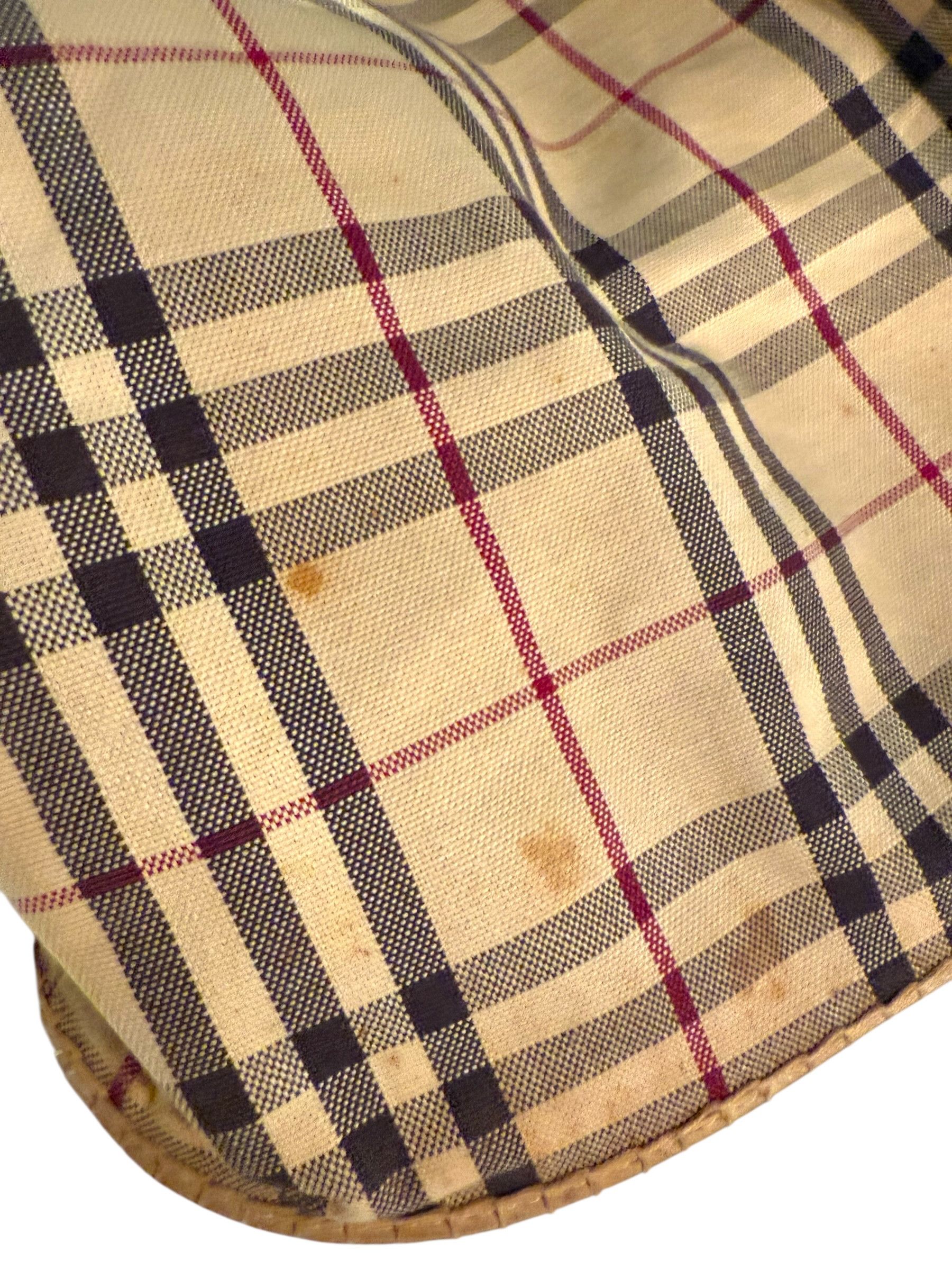 Burberry Vintage Burberry Lola Bucket Cloth Handbag Size ONE SIZE - 3 Thumbnail