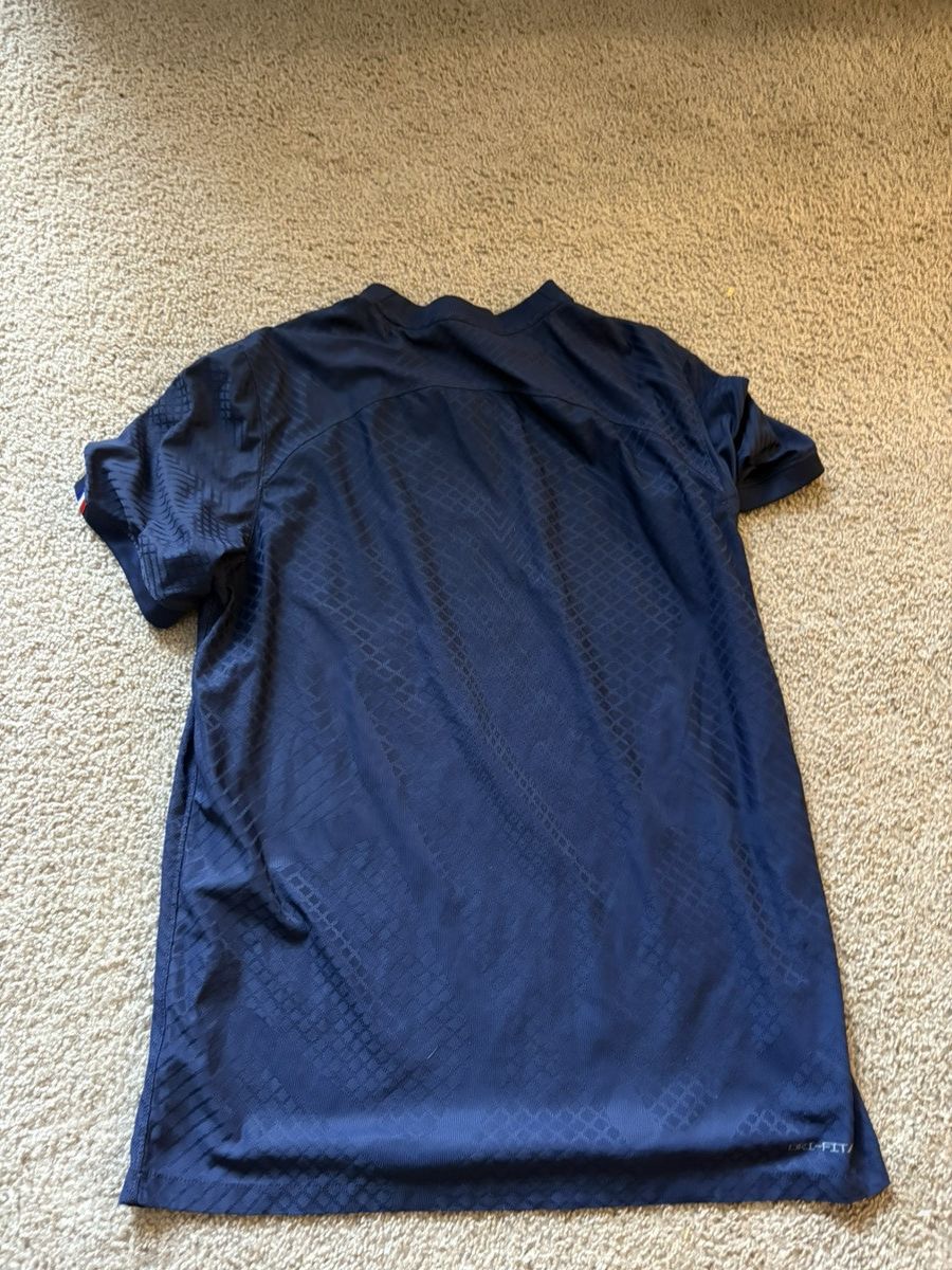 Nike Nike Paris Saint-Germain PSG Soccer Jersey Size US L / EU 52-54 / 3 - 2 Thumbnail