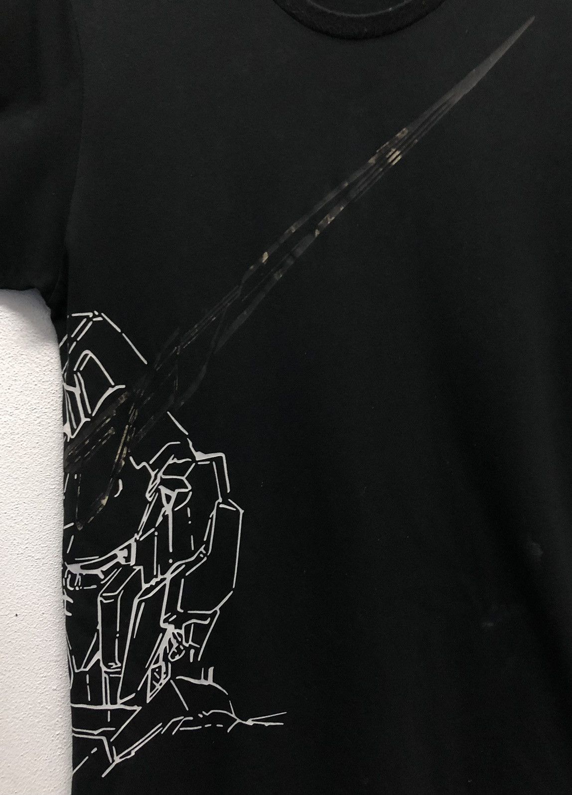 Uniqlo Uniqlo Mobile Suit Gundam Unicorn The Vist Foundation Shirt Size US M / EU 48-50 / 2 - 3 Thumbnail