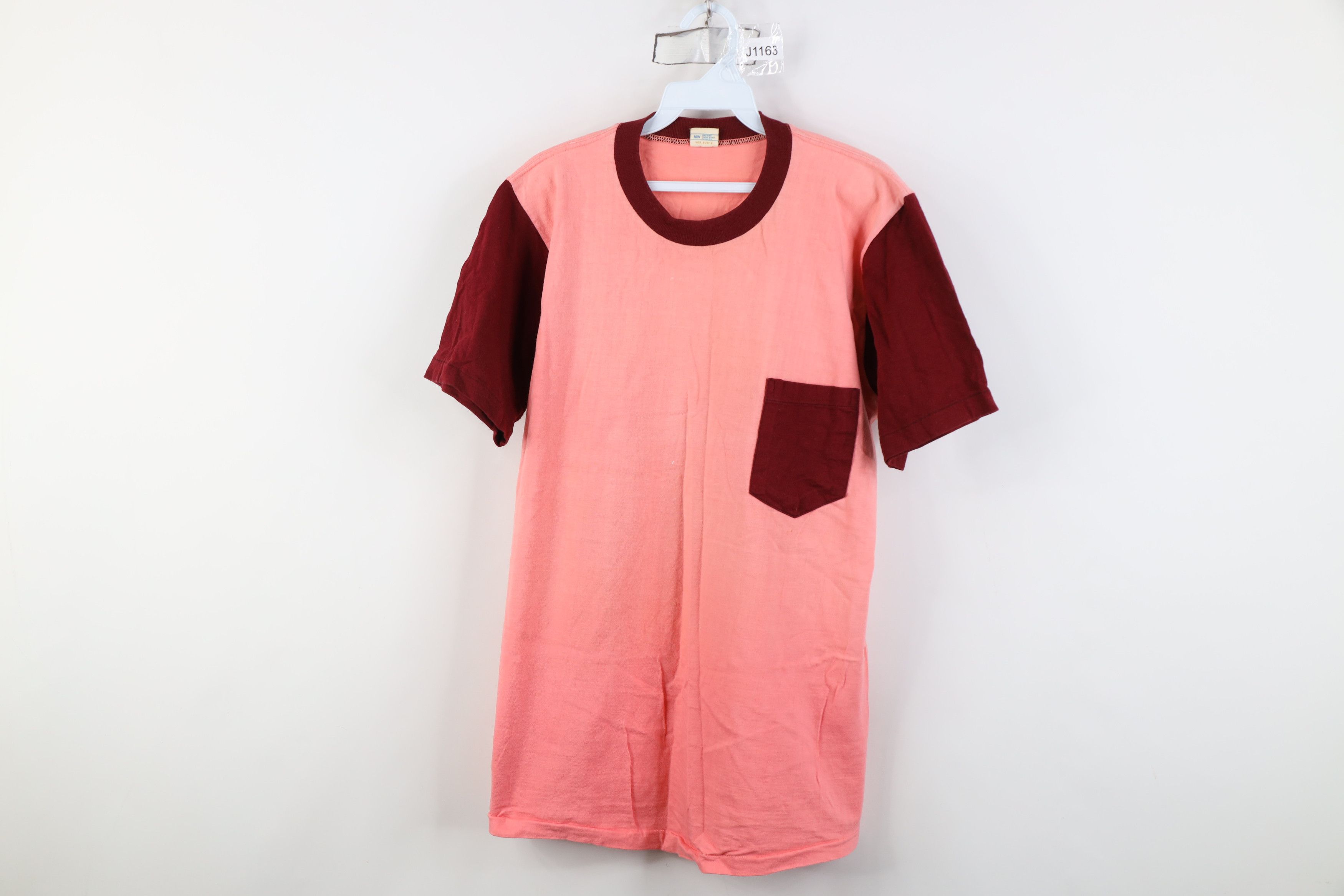 Vintage Vintage 60s 70s Streetwear Pocket T-Shirt Pink Red USA Size US L / EU 52-54 / 3 - 1 Thumbnail