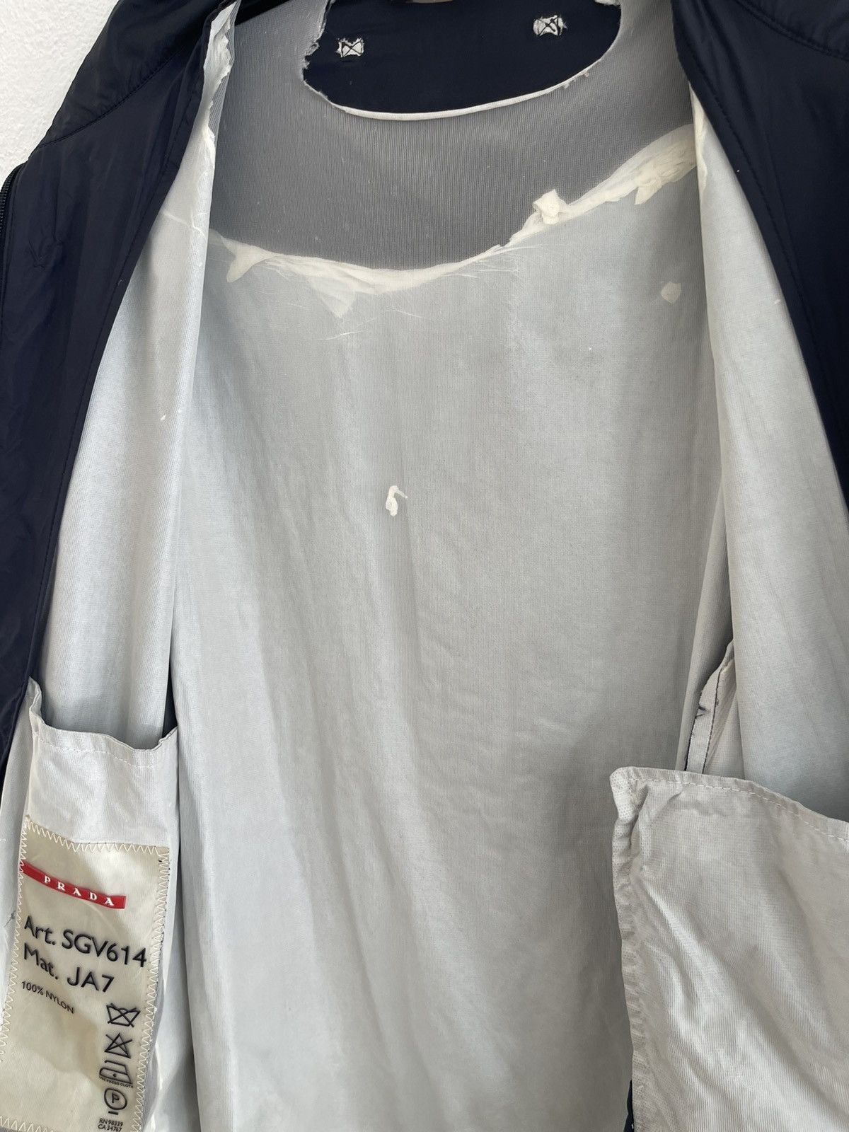 Prada Prada Sport Nylon Packable Lightweight Jacket Art. SGV614 Size US M / EU 48-50 / 2 - 16 Thumbnail