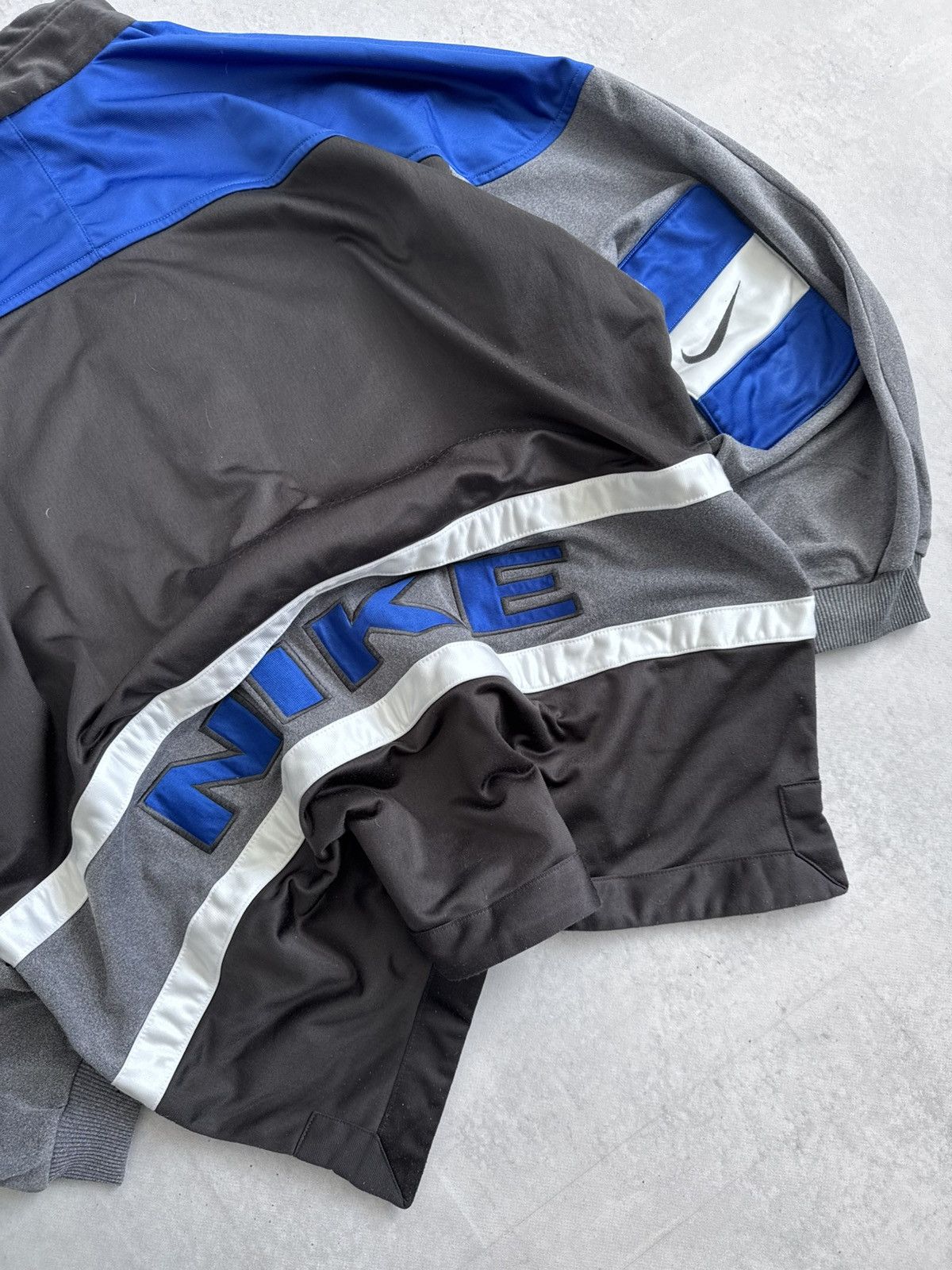 Nike Vintage Nike Men’s Y2K Retro Big Logo Button Up Track Jacket Size US XXL / EU 58 / 5 - 10 Thumbnail