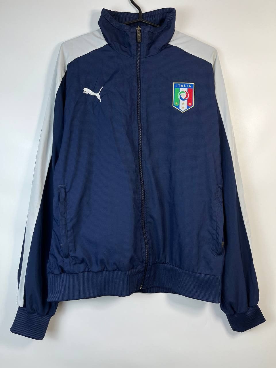Puma ITALY 2012 2013 HOME FOOTBALL SOCCER JACKET PUMA Size L Size US L / EU 52-54 / 3 - 1 Thumbnail