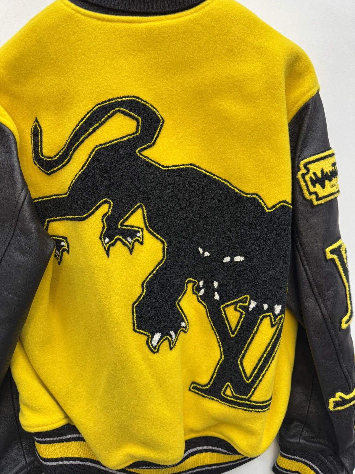 Louis Vuitton Louis Vuitton Varsity Jacket Yellow Size US M / EU 48-50 / 2 - 13 Thumbnail