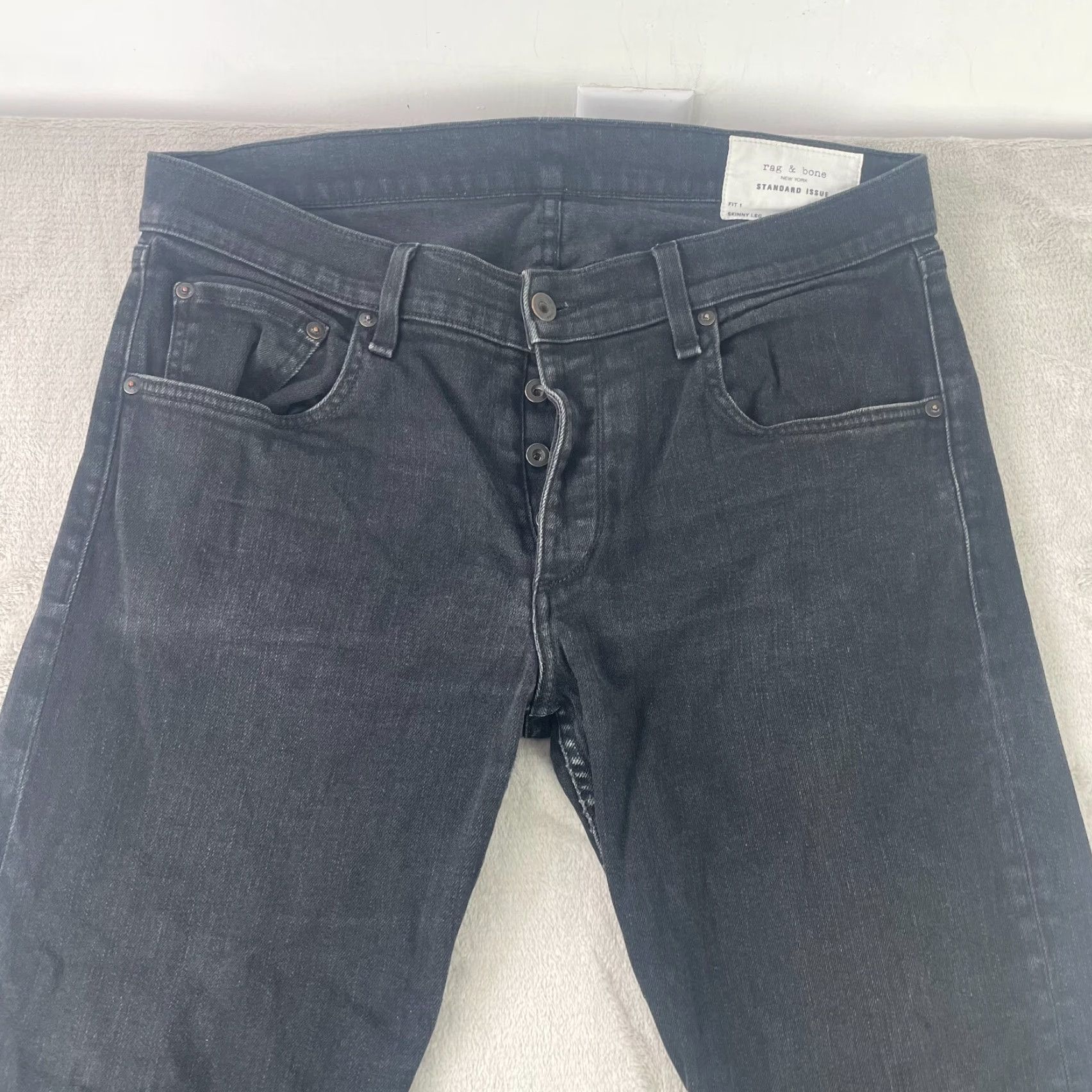Rag & Bone Rag & Bone Jeans Men 36x33 Black Fit 1 Skinny Leg Button Fly Designer Denim USA Slim Rise Mid 36 in Inseam 33 in 5-Pocket Mens Denim Shirt? Size US 36 / EU 52 - 7 Thumbnail