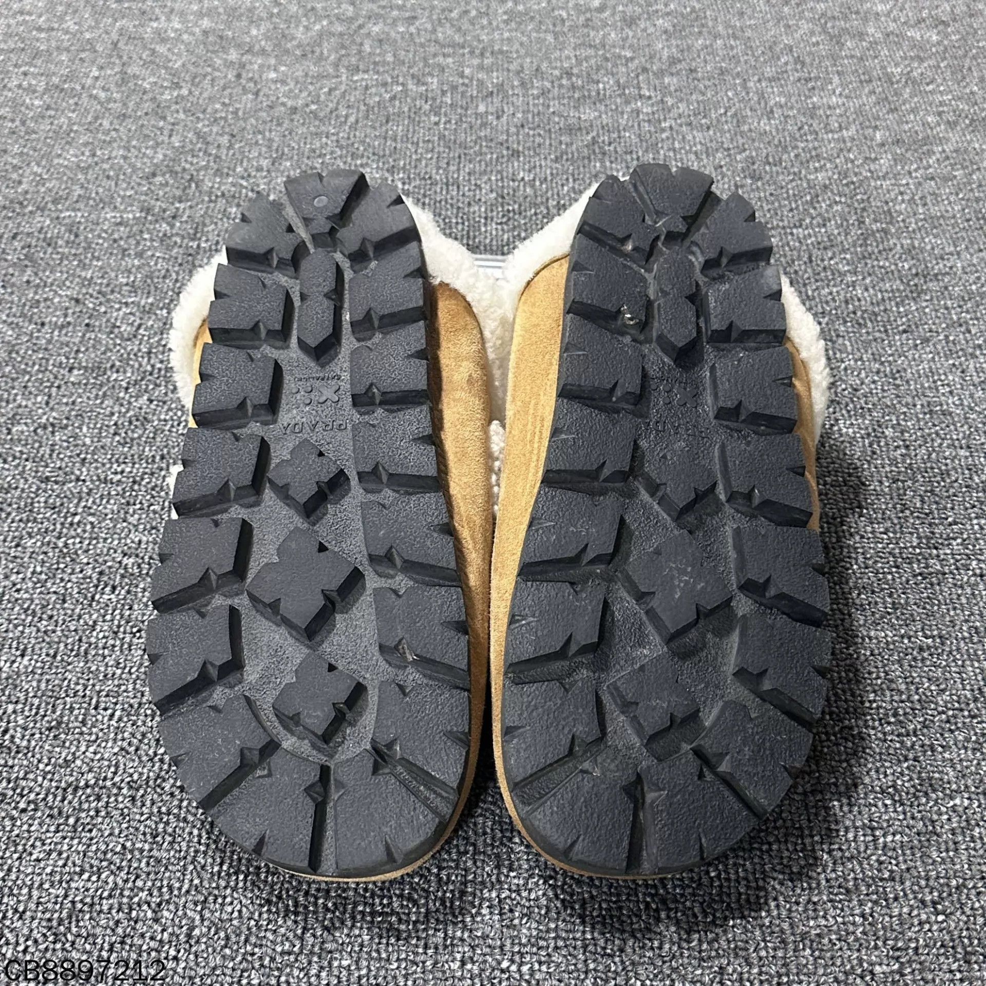 Prada Prada Tri Logo Shearling Birkenstock Slippers 99New 39 Size US 8.5 / IT 38.5 - 6 Thumbnail