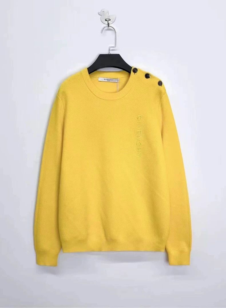 Givenchy Givenchy Lemon yellow embroidered letter 4G logo button kn Size US M / EU 48-50 / 2 - 1 Thumbnail
