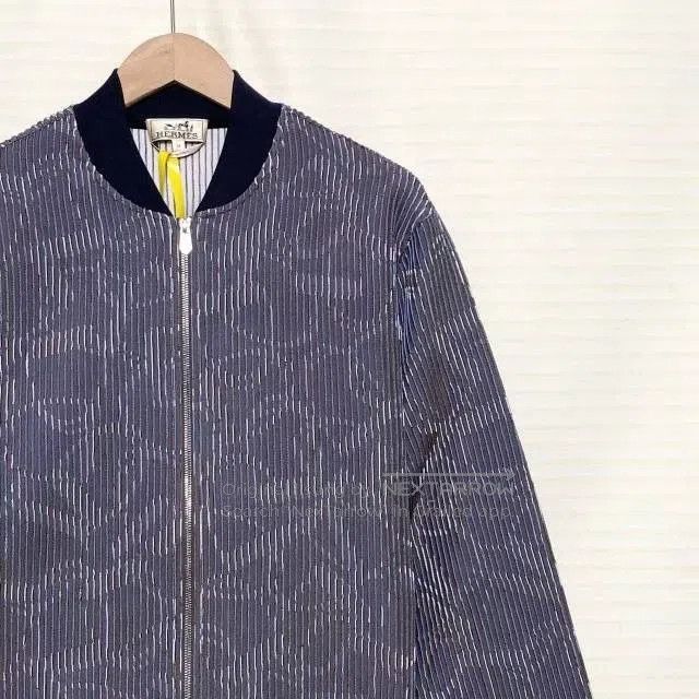 Hermes Hermès Blue White Striped Jacquard Bomber Jacket. Size US M / EU 48-50 / 2 - 4 Thumbnail