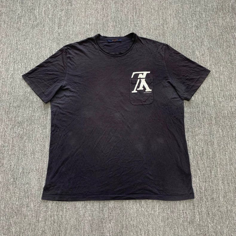 Louis Vuitton Inverted Logo Pocket T-shirt