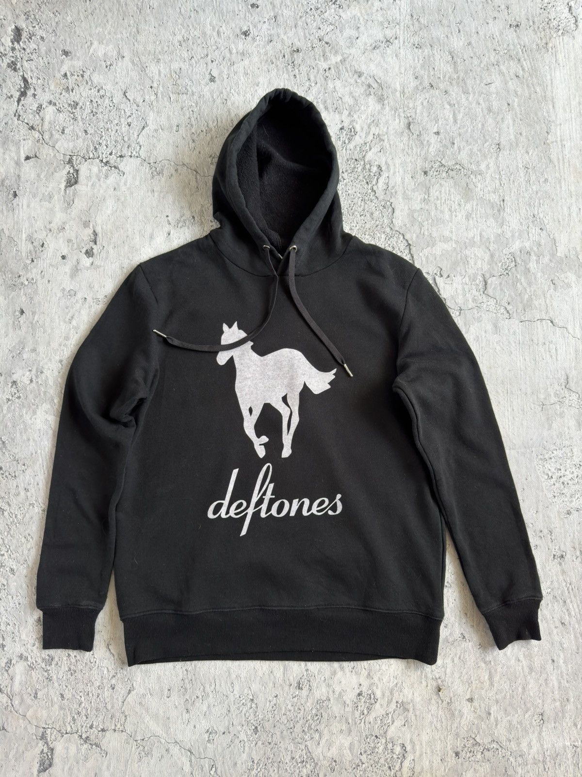 Band Tees 2002 DEFTONES WHITE Ponny Band Hoodie Size US S / EU 44-46 / 1 - 1 Thumbnail