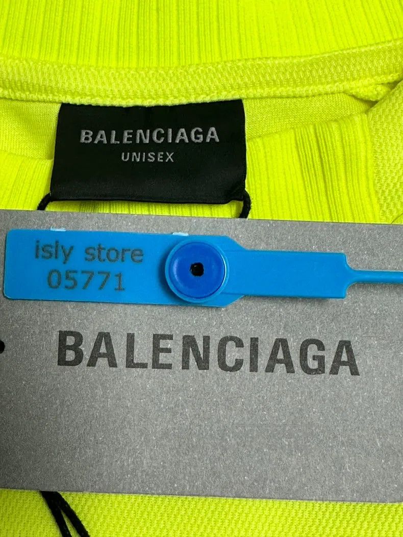 Balenciaga Balenciaga Logo Letter Print Round Neck Short Sleeve Size US S / EU 44-46 / 1 - 4 Thumbnail