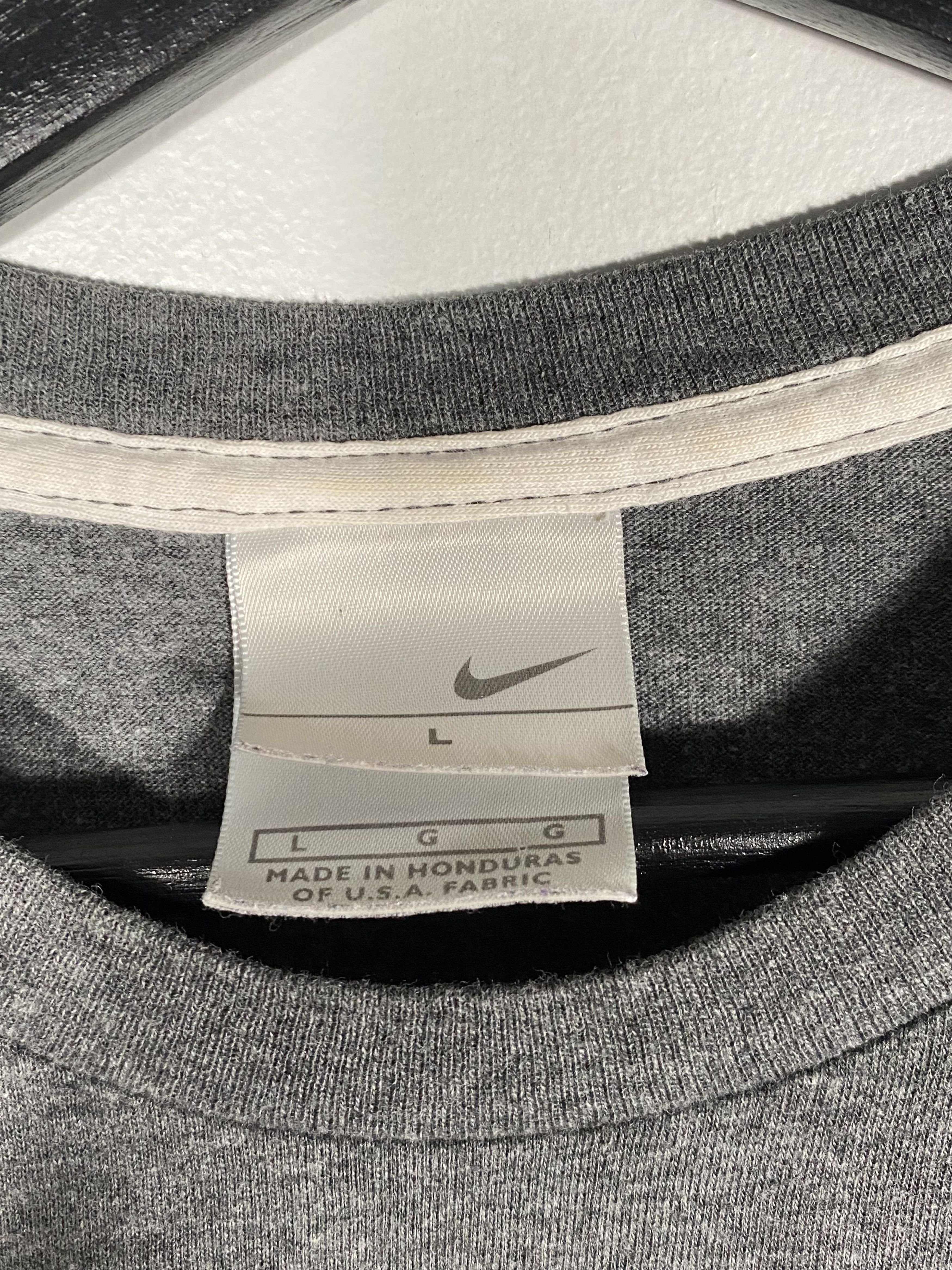 Nike 2007 Nike Undefeated 'The Point' Event Shirt Size L Size US L / EU 52-54 / 3 - 4 Thumbnail