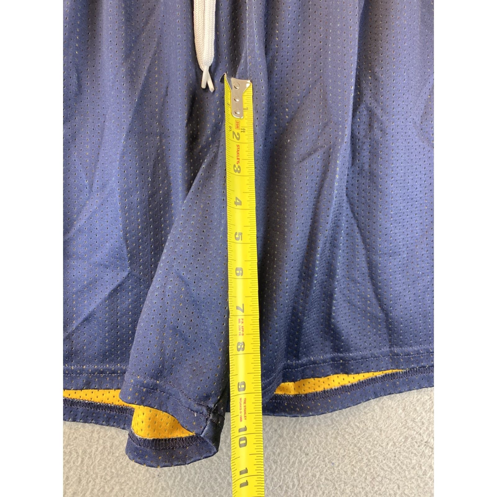 Under Armour Under Armour Heat Gear Men's Basketball Shorts L Blue Yellow Loose Active /79-21 Size US 32 / EU 48 - 7 Thumbnail