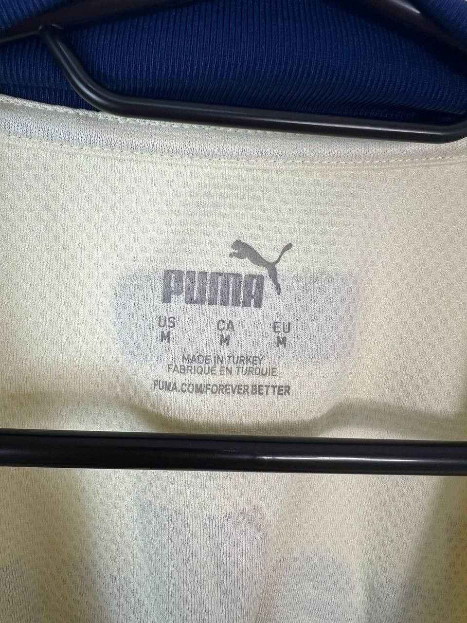 Puma × Vintage Football jersey Puma Fenerbahce 22/23 size M Size US M / EU 48-50 / 2 - 3 Thumbnail