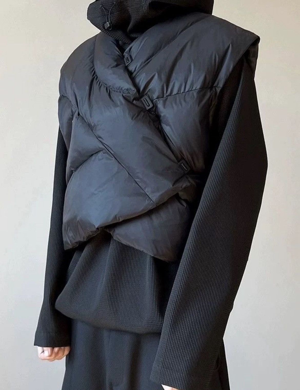 Japanese Brand × Vintage asymmetrical cropped quilted puffer vest jacket Size US M / EU 48-50 / 2 - 2 Thumbnail