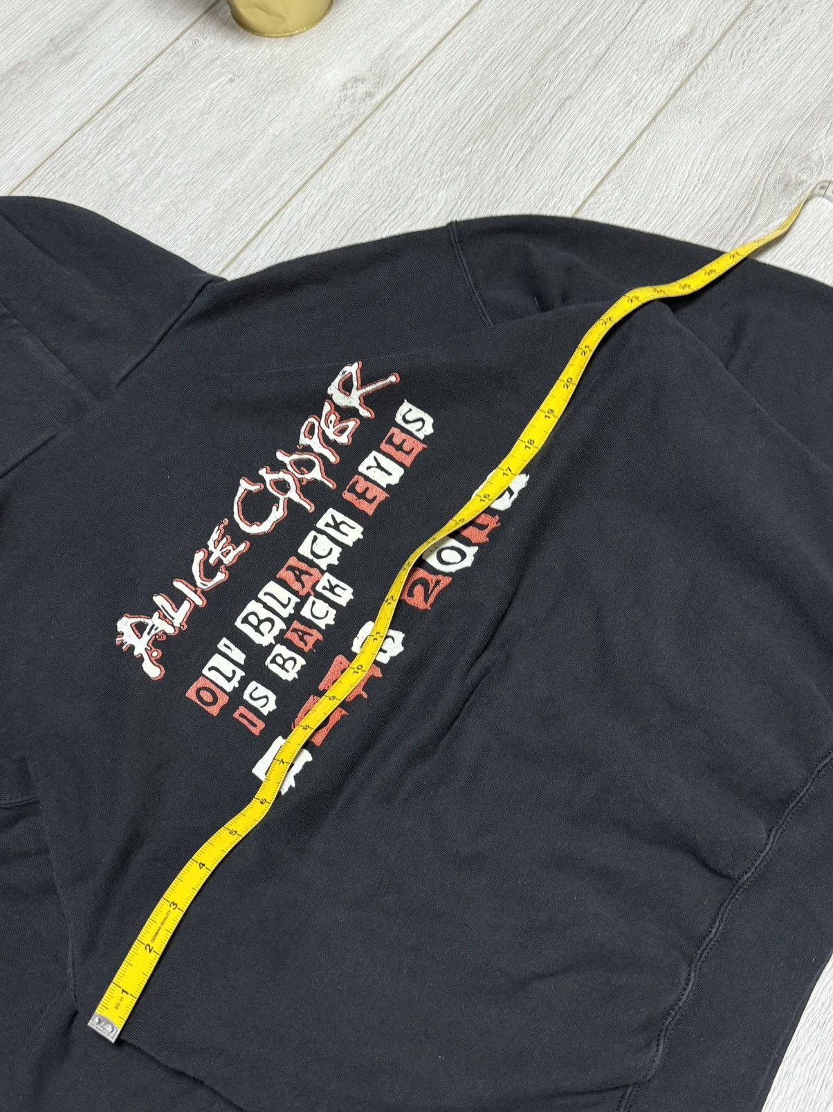 Vintage Alice Cooper black eyes is back tour hoodie vintage 2019 Size US M / EU 48-50 / 2 - 6 Thumbnail