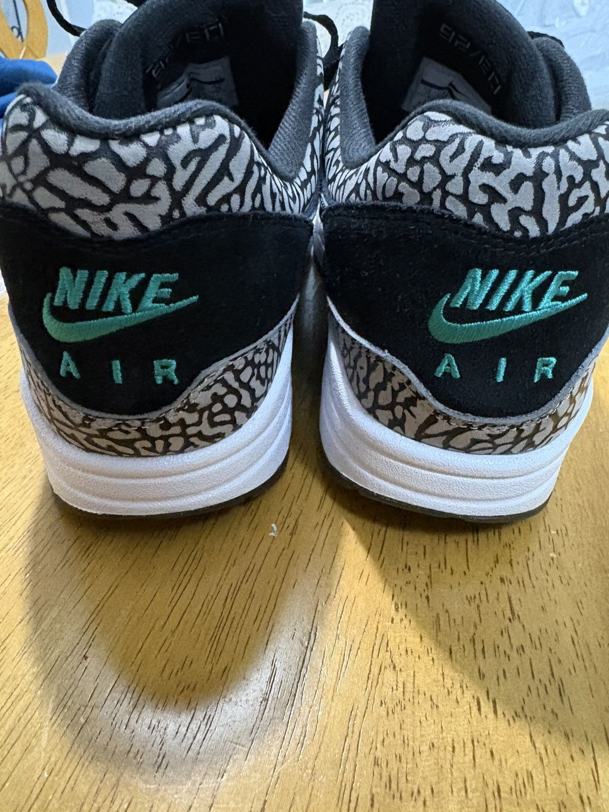 Nike × atmos Jordan Air Max 1 Elephant Size US 12 / EU 45 - 11 Thumbnail