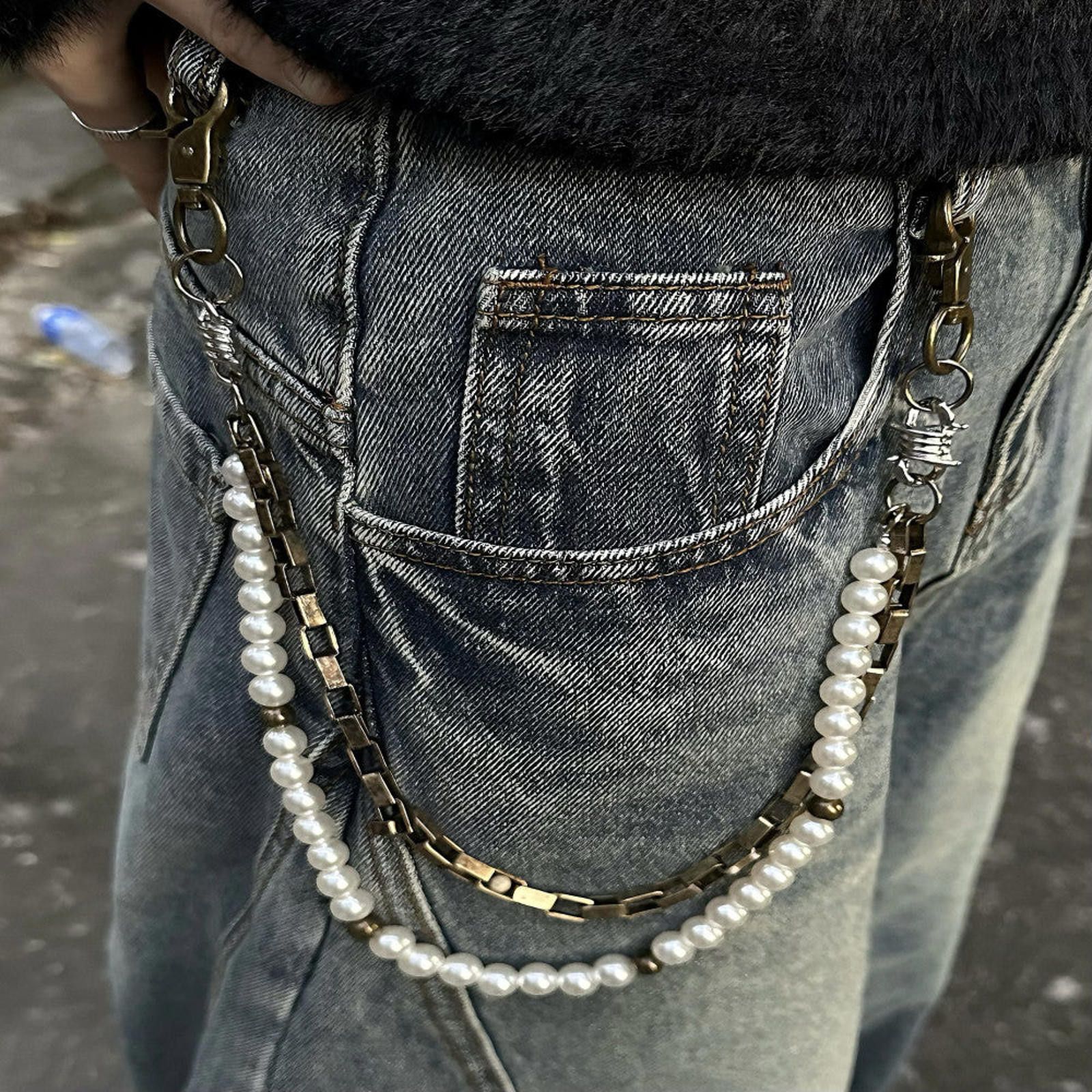 Jewelry Double Layer Pearl & Gold Wallet Chain Size ONE SIZE - 3 Thumbnail