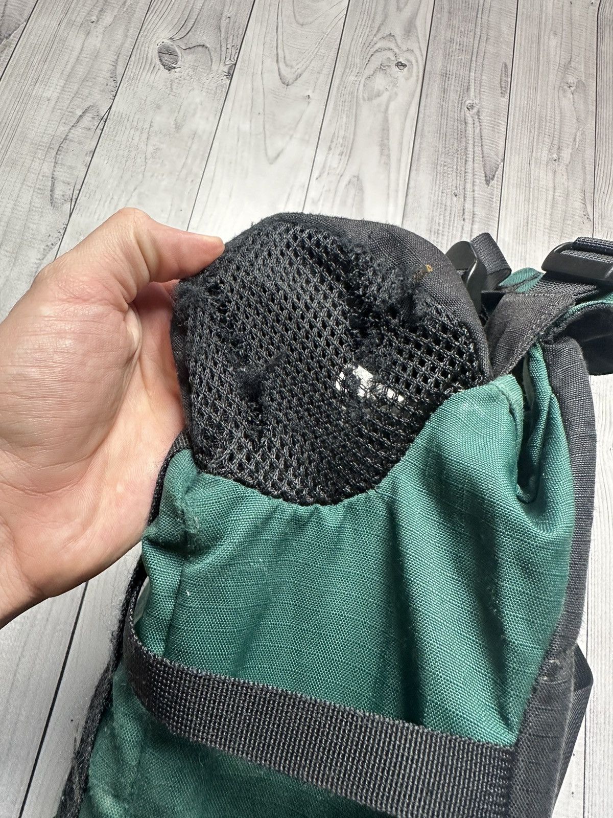 The North Face Vintage The north face bag green rare Size ONE SIZE - 4 Thumbnail