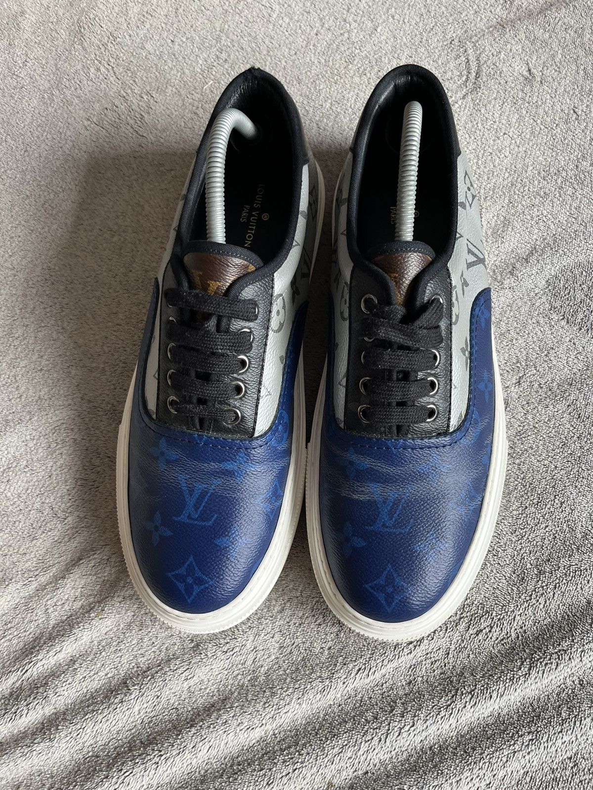 Designer × Louis Vuitton Louis Vuitton Monogram Trocadero Sneaker Low 'Blue Silver' Size US 11 / EU 44 - 4 Thumbnail