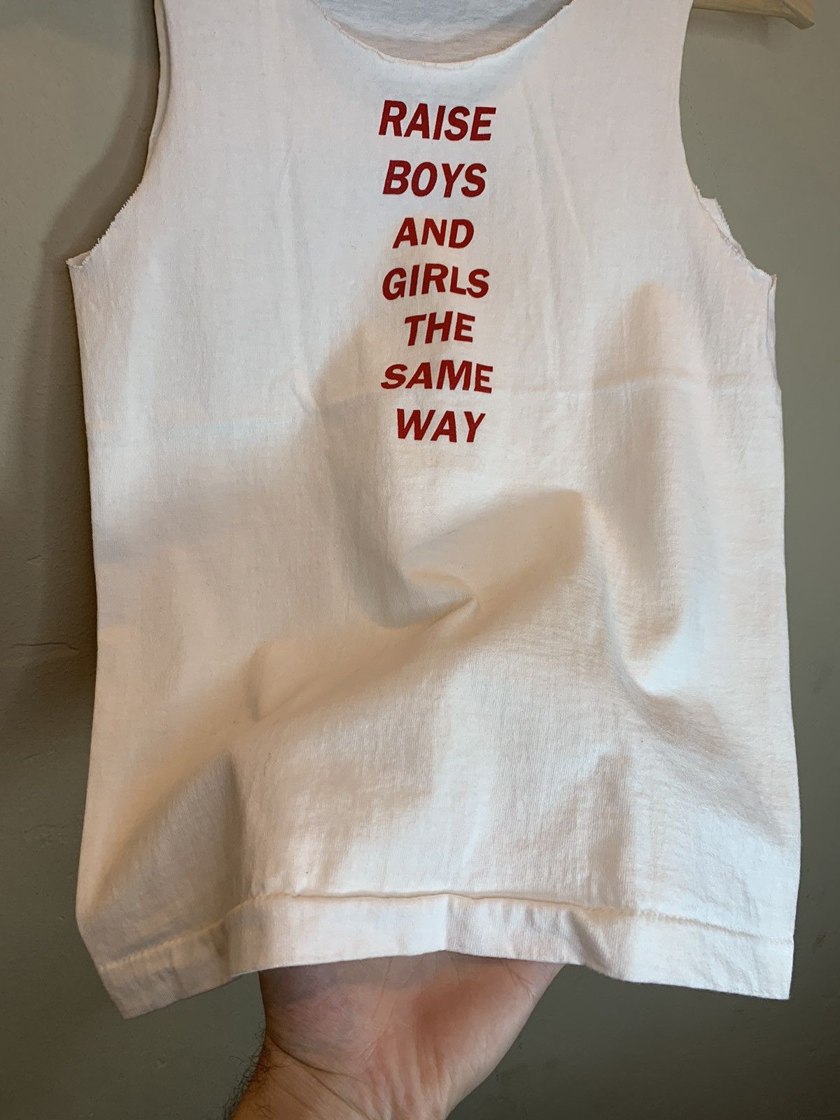 Vintage RARE* 1991 Jenny Holzer Raise Boys Girls Same Way Tank Shirt Size US S / EU 44-46 / 1 - 5 Thumbnail