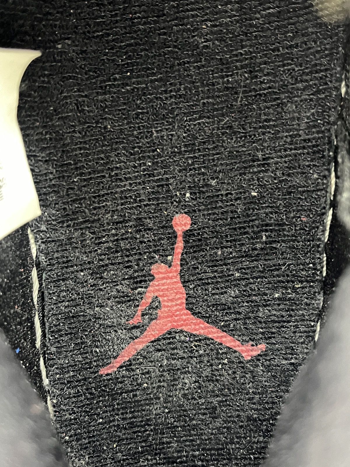 Nike Air Jordan 1 Retro 'Bred' 2001 Size US 8.5 / EU 41-42 - 15 Thumbnail