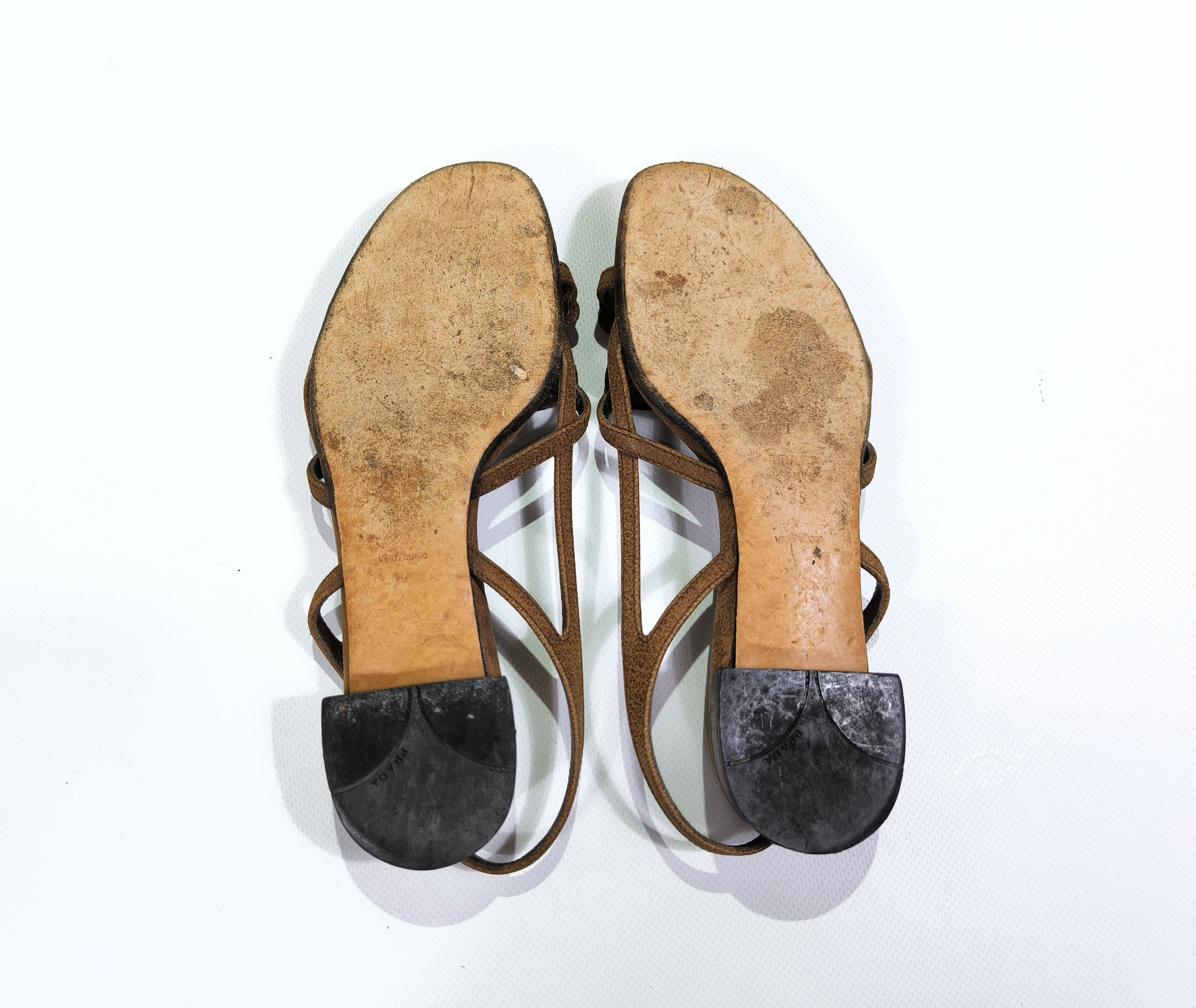 Prada Prada Wood Hearts Open Toe Leather Sandals Size 35 US5 UK2 Size US 5 / IT 35 - 7 Thumbnail