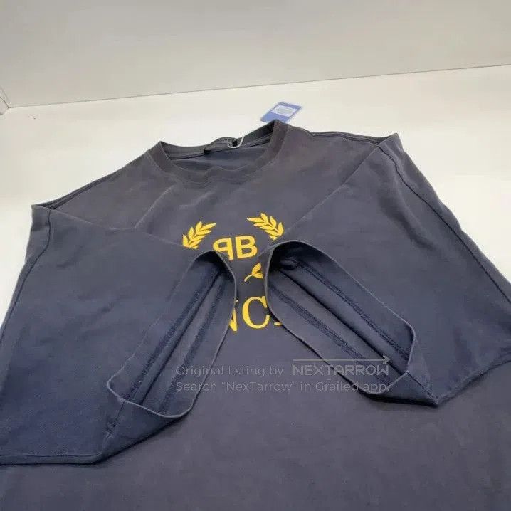 Balenciaga Balenciaga Navy Blue Logo Round Neck T. Size US S / EU 44-46 / 1 - 6 Thumbnail