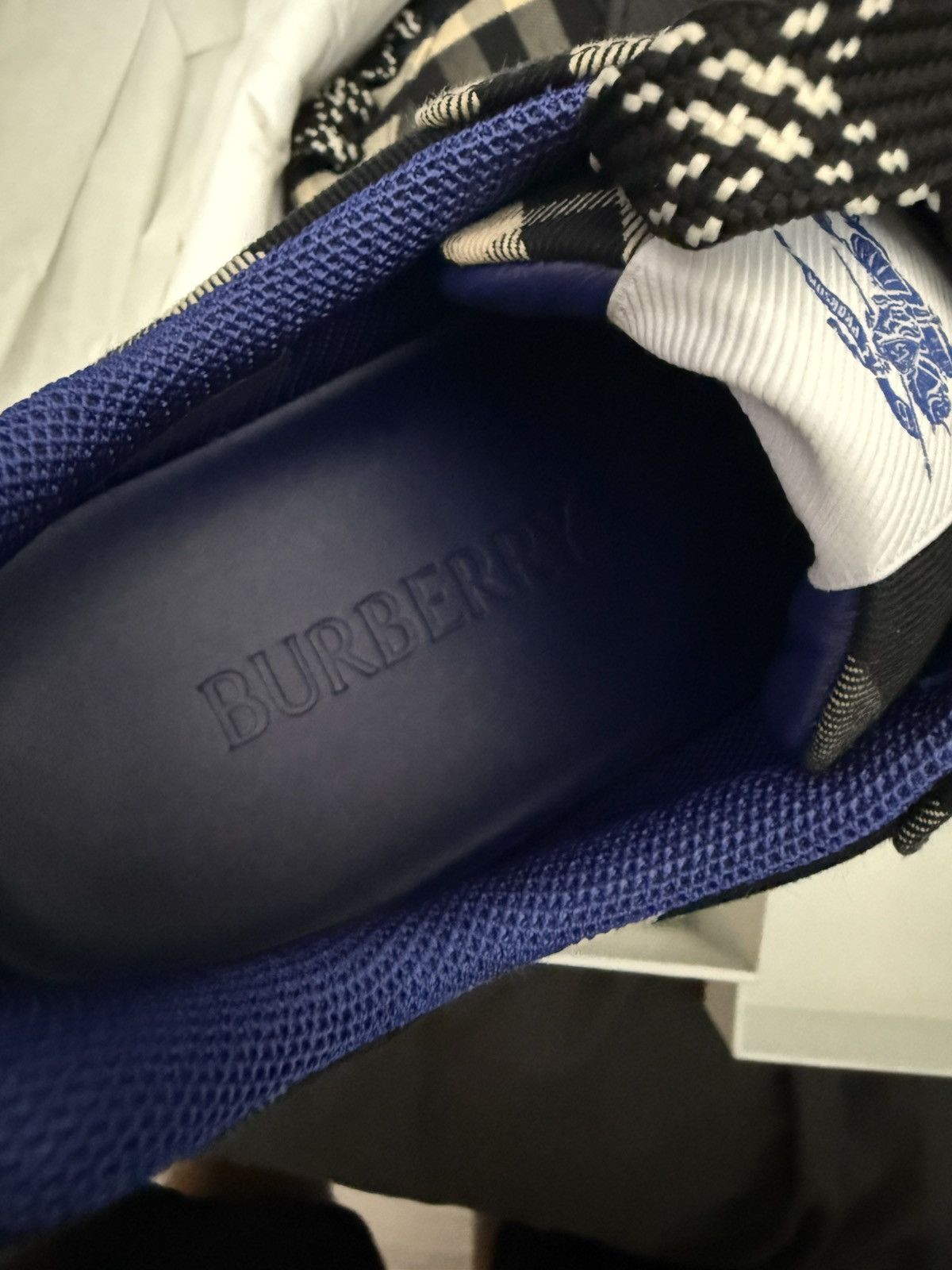Burberry Burberry Check Terrace Sneakers Size US 9.5 / EU 42-43 - 6 Thumbnail