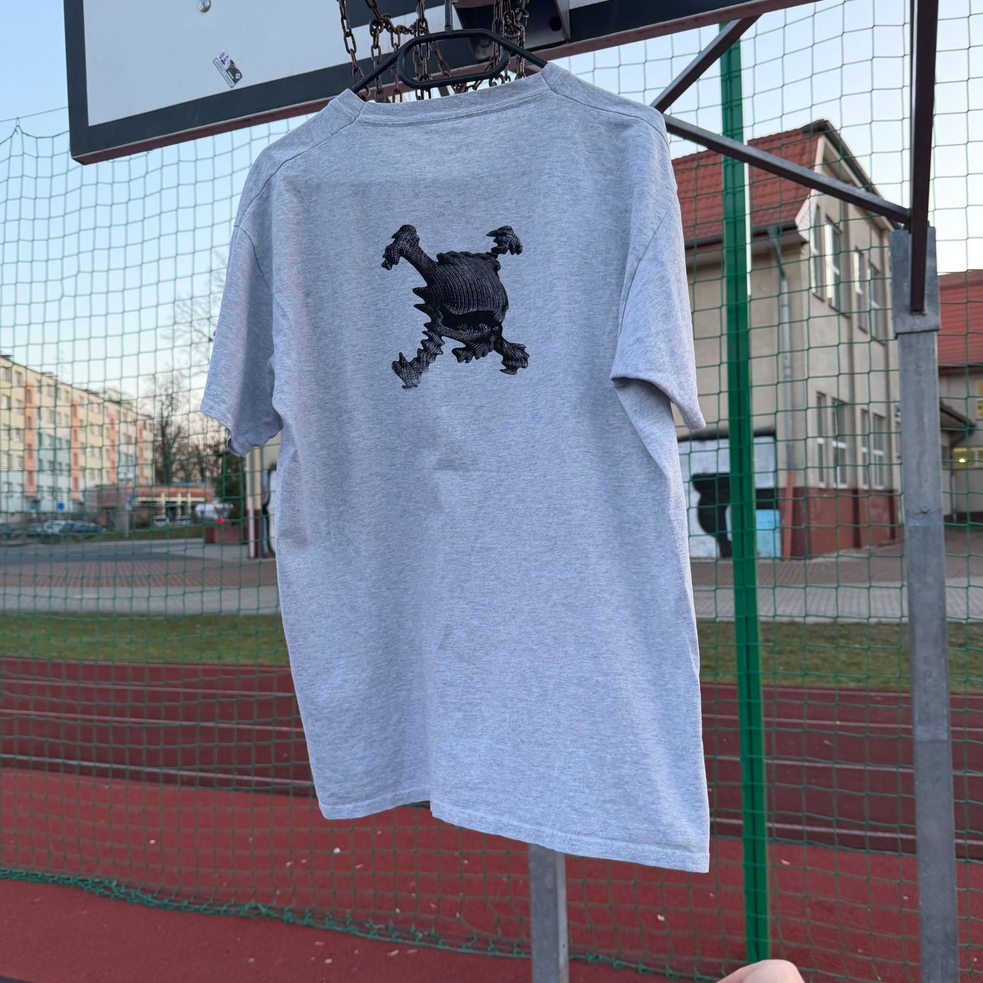 Vtg Oakley Scatter Skull Center Logo T-Shirt Grey L Rare Y2K