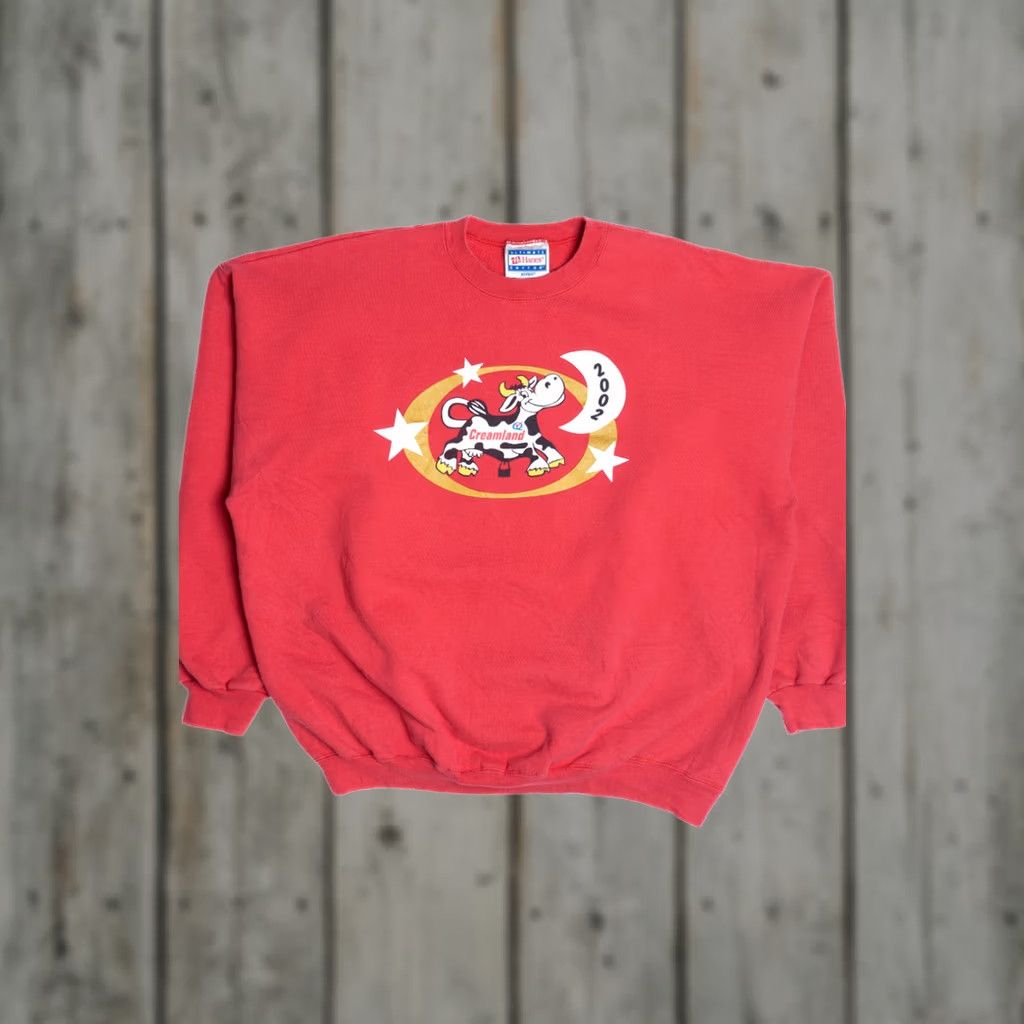 Hanes VINTAGE Hanes Sweatshirt Cremland Dairy Cow Red Unisex Adults X-Large Cotton Polyester Pullover 2000s Boys Girls Mens Womens Size US XL / EU 56 / 4 - 1 Thumbnail