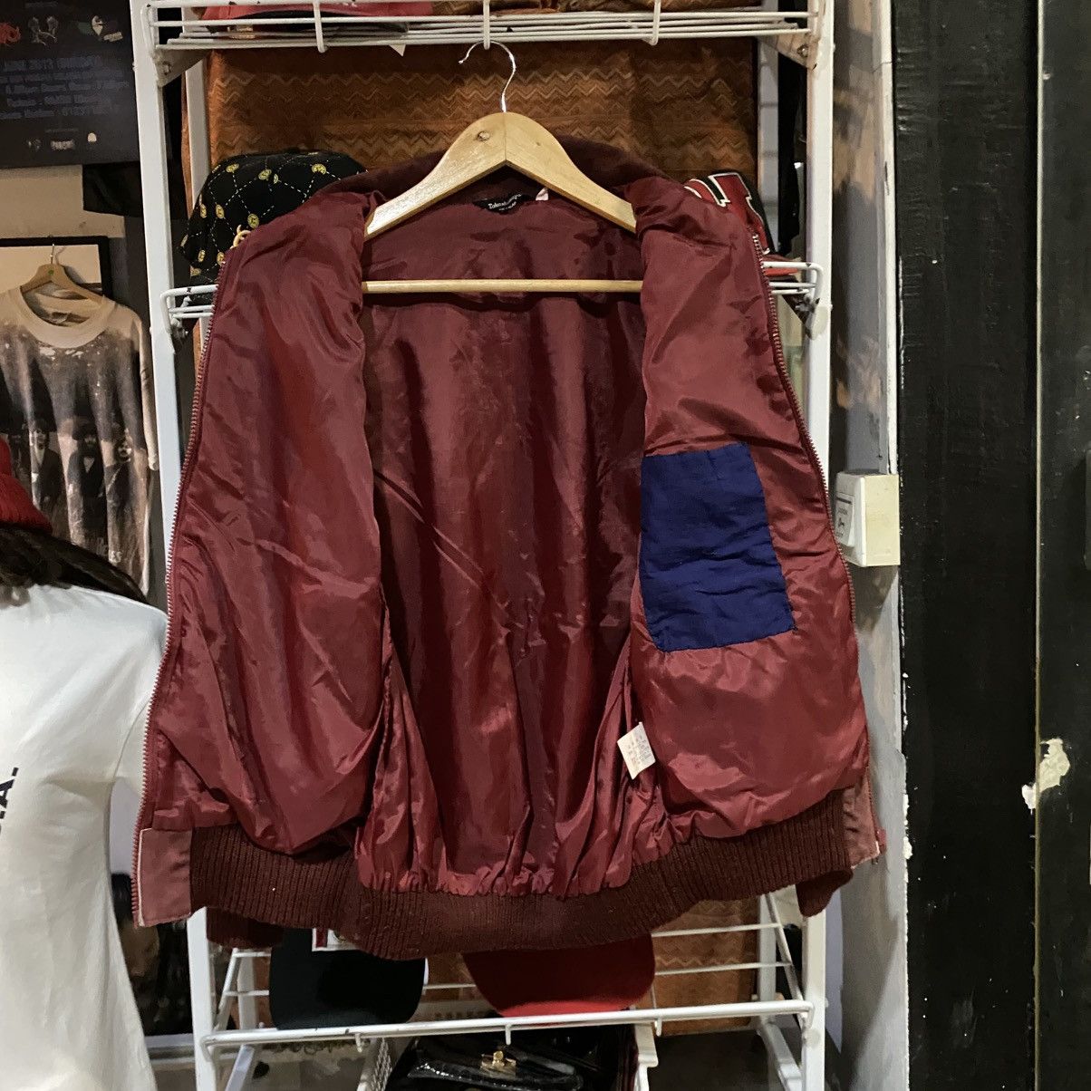 Japanese Brand Vintage takashimaya Japanese Brand Cow Hide Leather Jackets Size US M / EU 48-50 / 2 - 3 Thumbnail