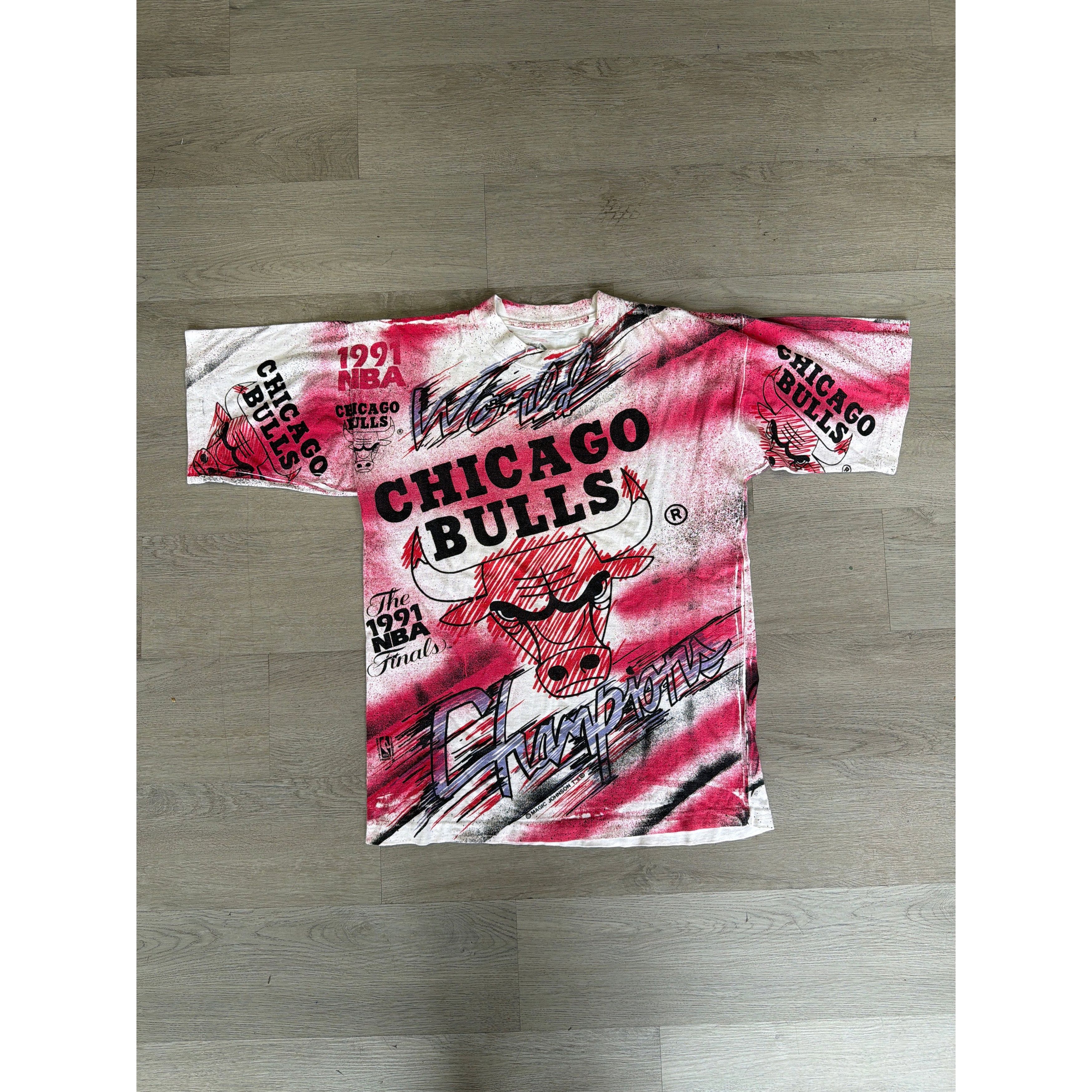 Vintage Vintage 1991 Chicago Bulls Champs NBA AOP Print Tee Size US M / EU 48-50 / 2 - 1 Preview