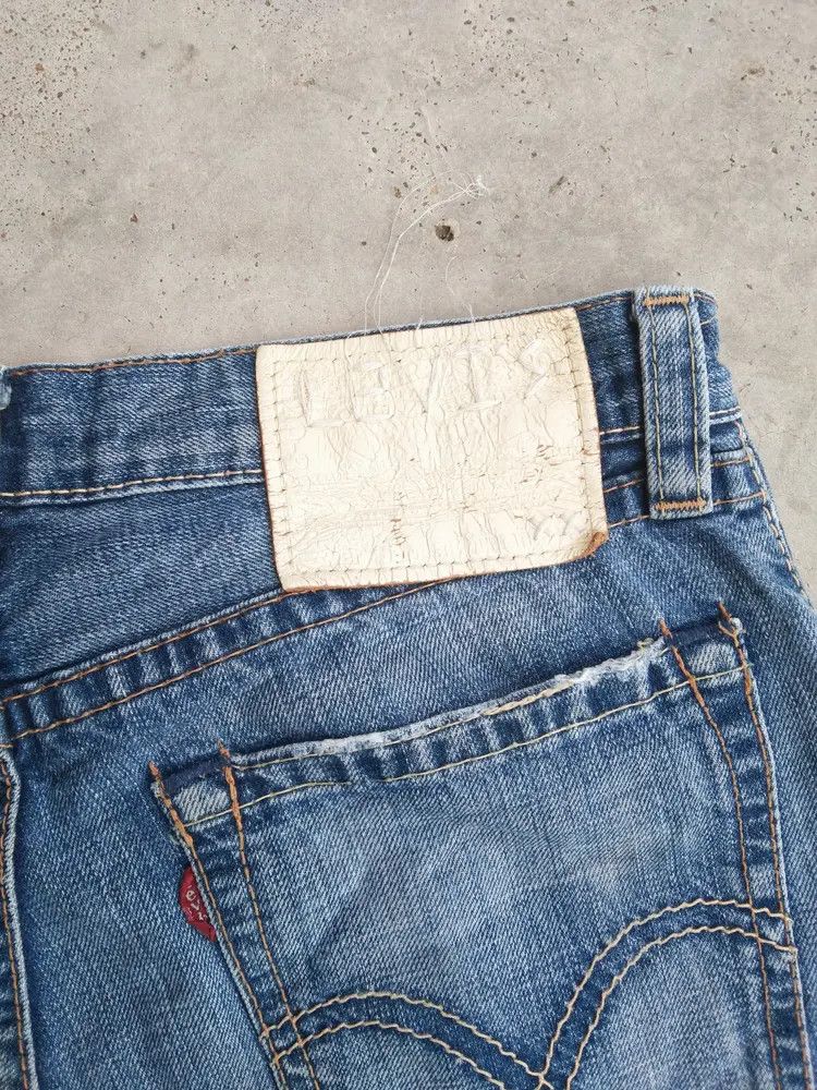 Levi's Vintage Levi's Jeans 502 Distressed Denim 29x33 Size US 29 - 8 Thumbnail