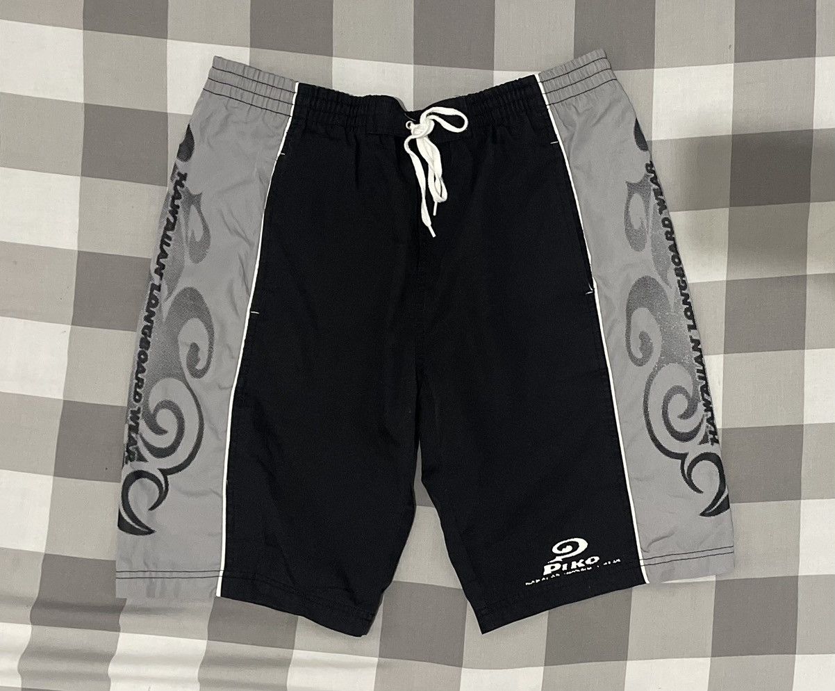 Billabong Vintage Piko Y2K Board Short Size US 34 / EU 50 - 1 Thumbnail
