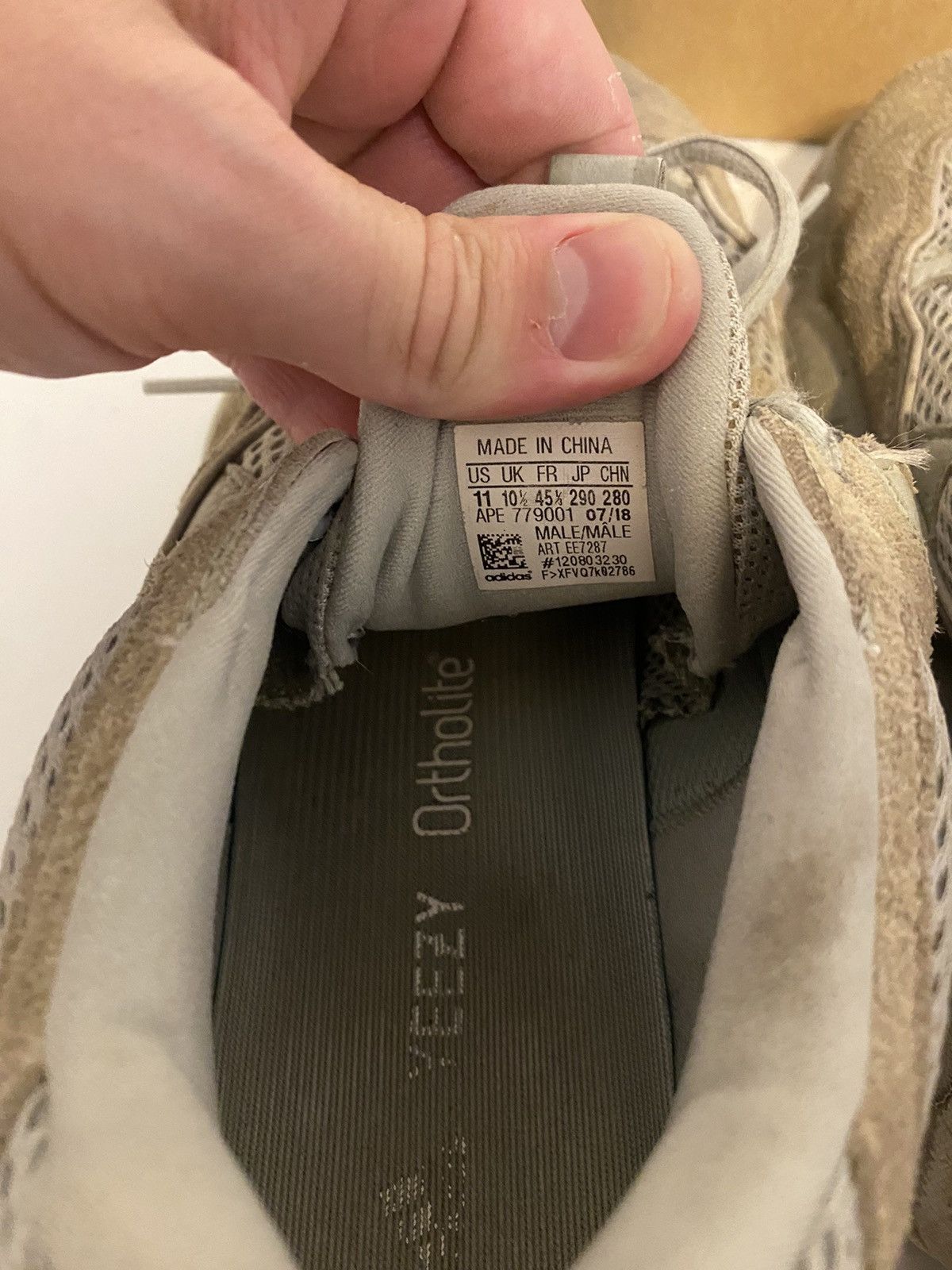 Yeezy Yeezy 500 salt Size US 11 / EU 44 - 7 Thumbnail