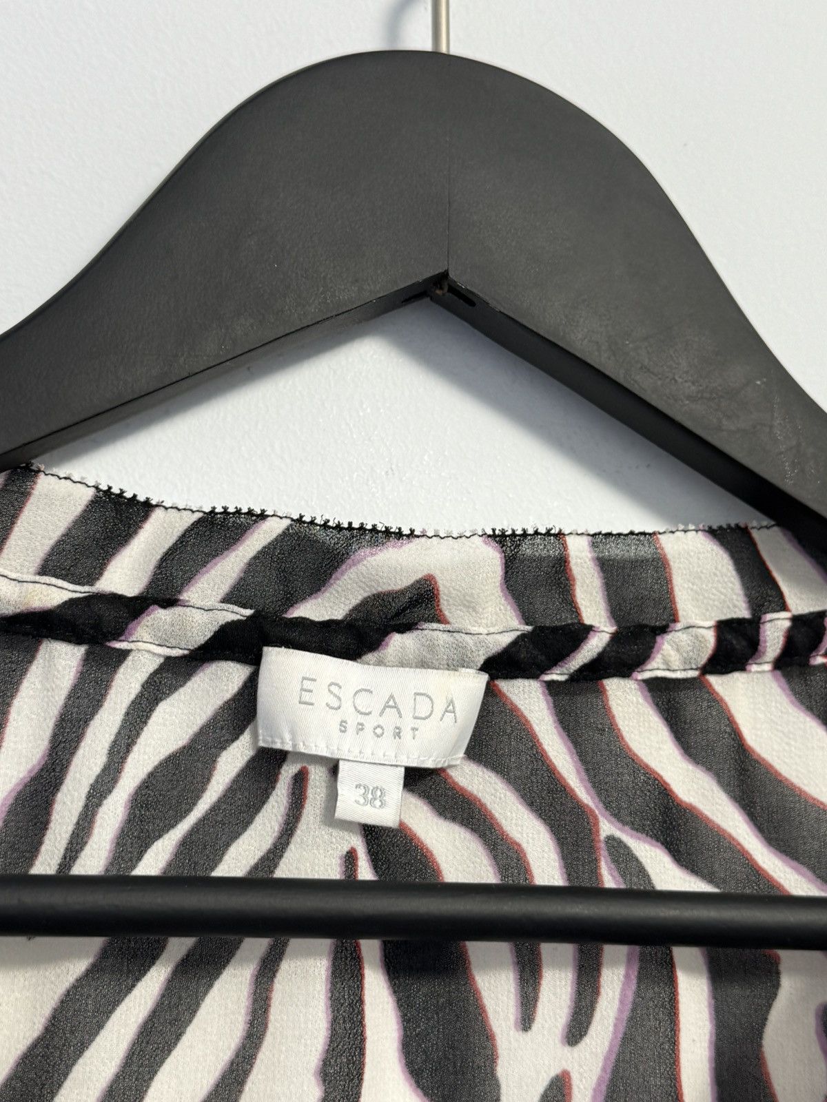 Escada ESCADA Women’s Zebra Print Sleeveless Blouse – Size 38 (M) Size XS / US 0-2 / IT 36-38 - 7 Thumbnail