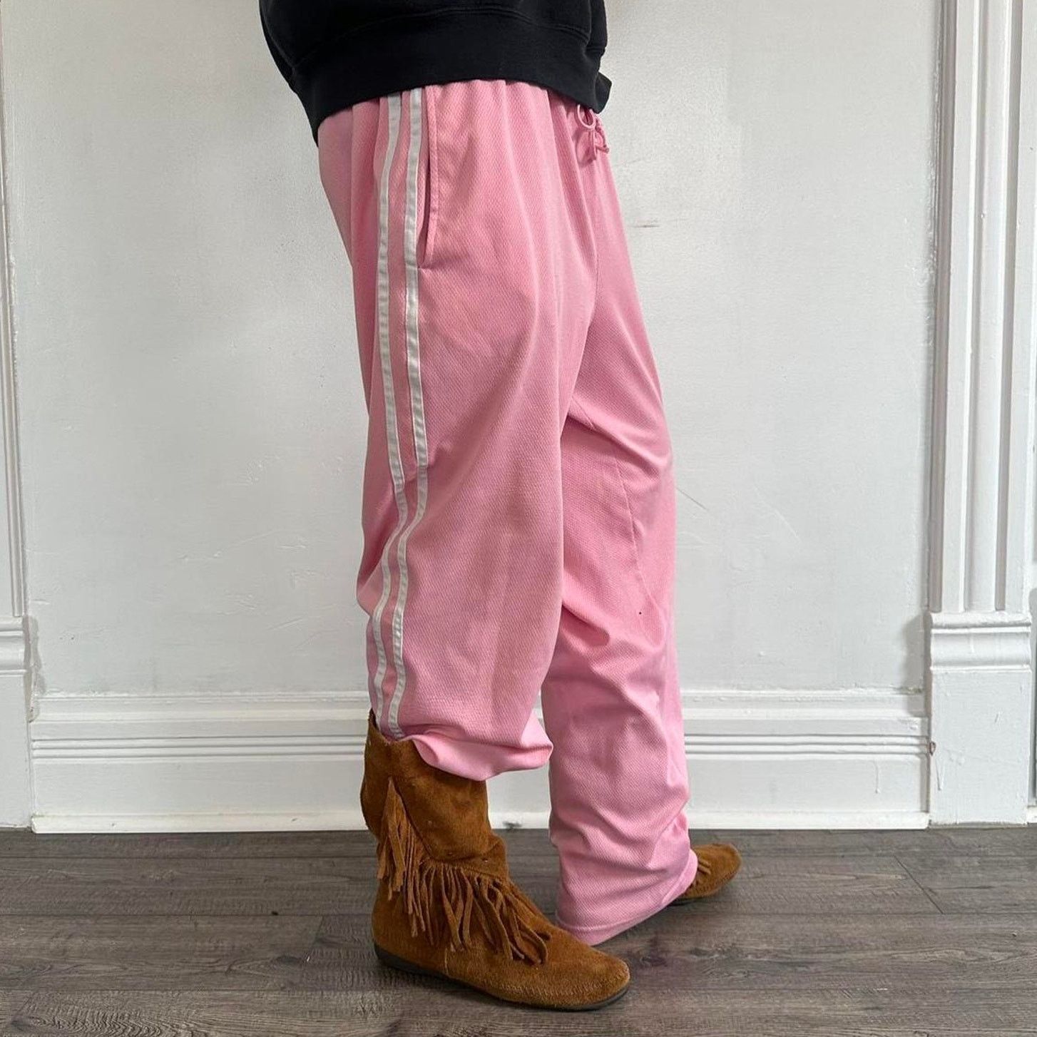 Vintage Vintage Baggy Striped Gum Pink Striped Track Pants Sweats Size 34" / US 12 / IT 48 - 1 Thumbnail