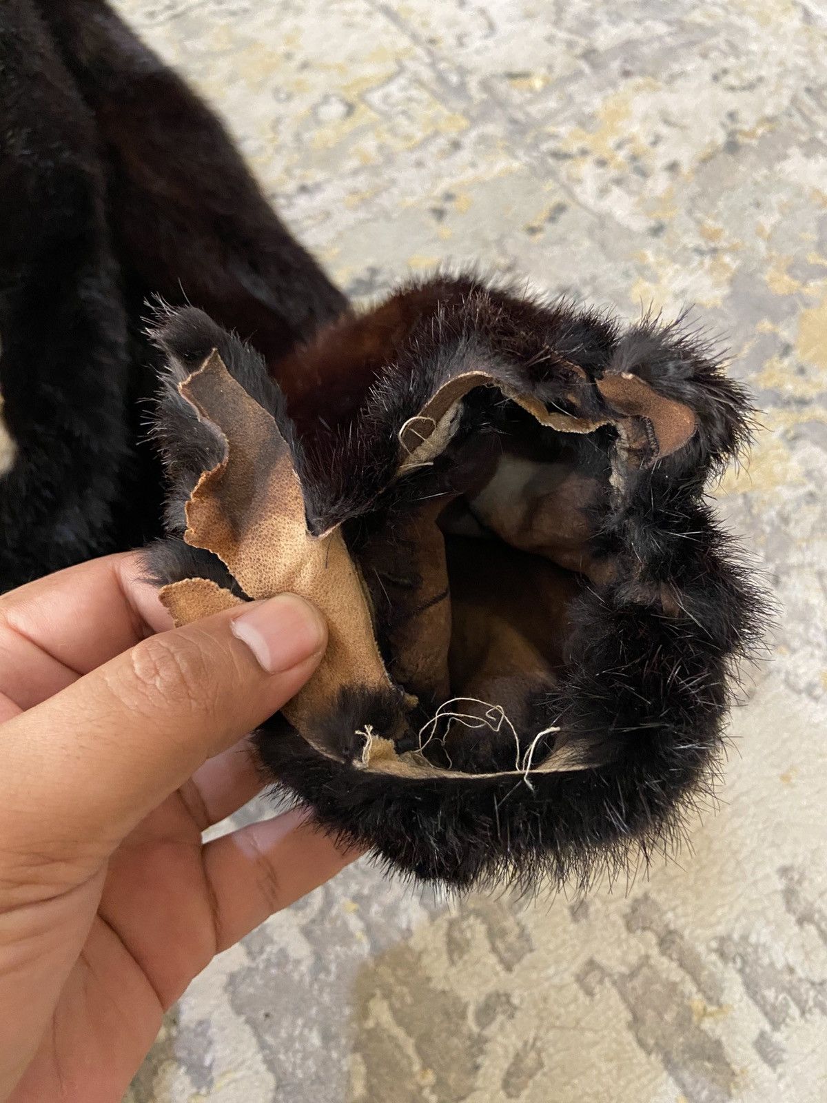 Sagafurs VINTAGE SAGAFOX FUR BLACK MINK SAGA COAT Size L / US 10 / IT 46 - 18 Thumbnail