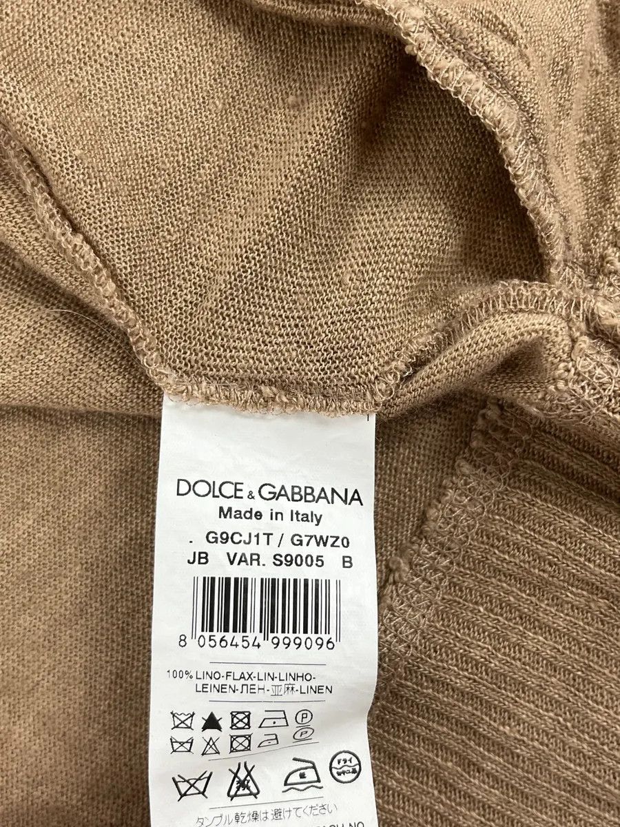 Dolce & Gabbana 2010s Dolce & Gabbana Beige Minimalist Cardigan Sweater Size US M / EU 48-50 / 2 - 9 Thumbnail