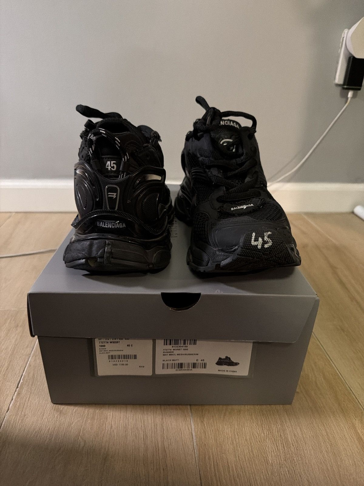 Balenciaga Black Balenciaga Runners Size US 12 / EU 45 - 8 Thumbnail