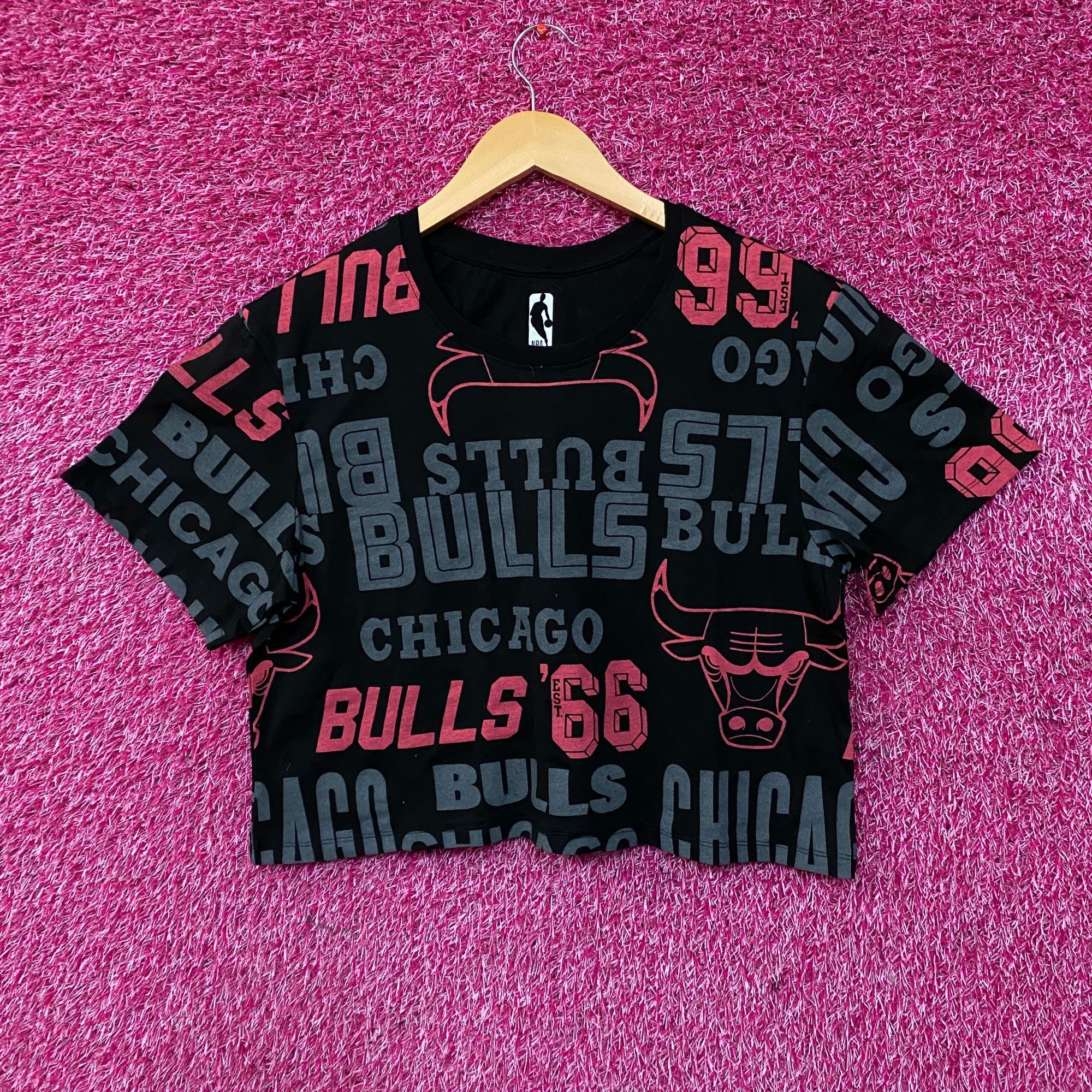 NBA Chicago Bulls NBA All-Over Print Crop T-Shirt Medium Size M / US 6-8 / IT 42-44 - 1 Thumbnail
